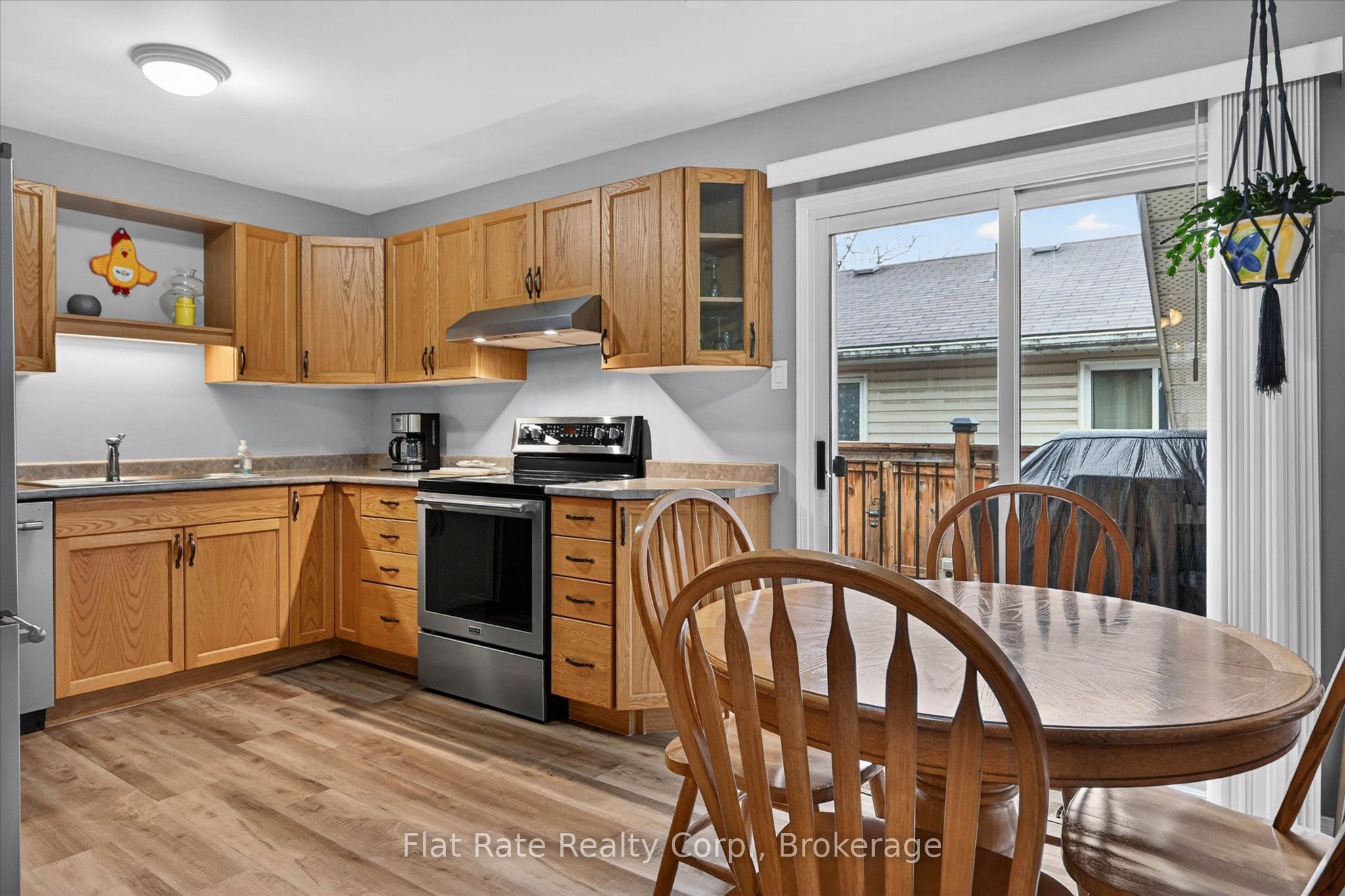 129 Dumble Avenue Property Photo 11