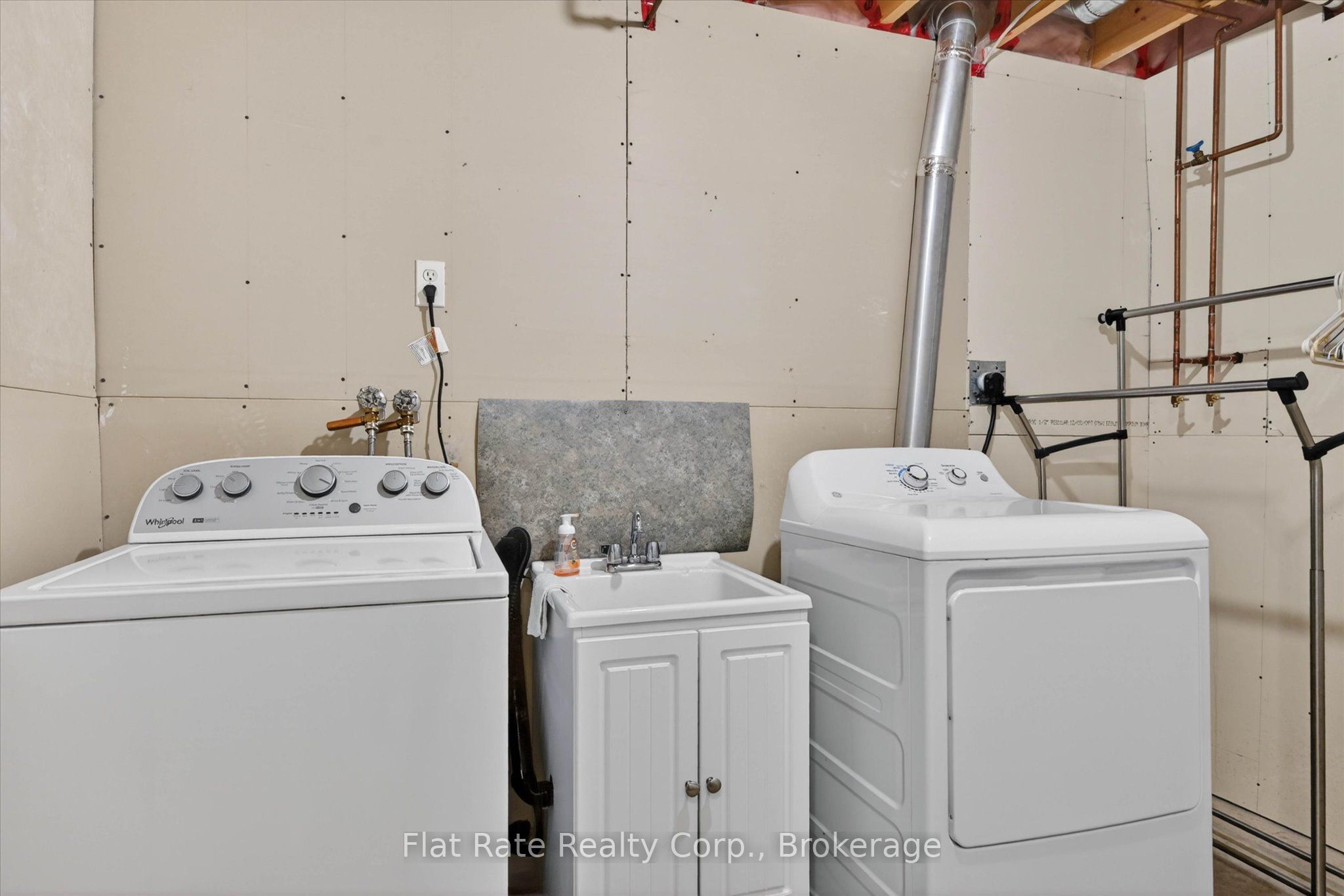 129 Dumble Avenue Property Photo 43