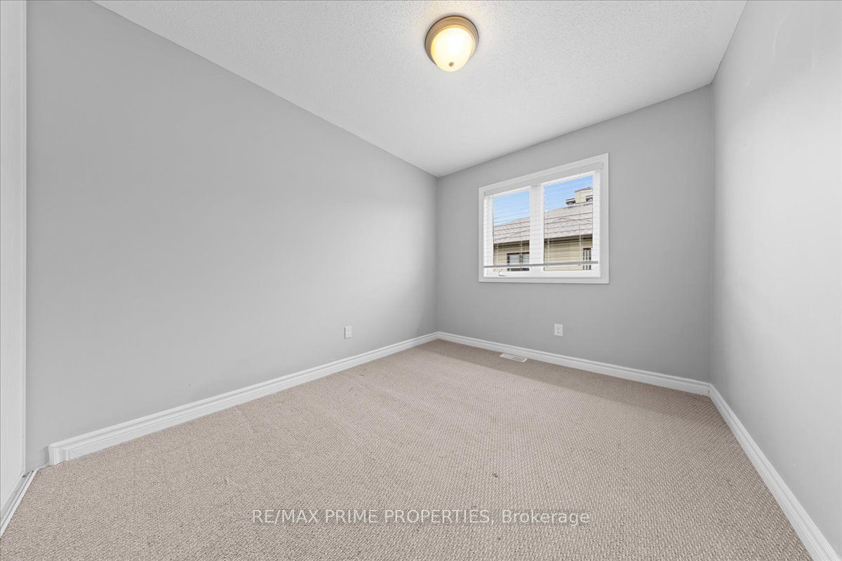 279 Titanium Private B Property Photo 21