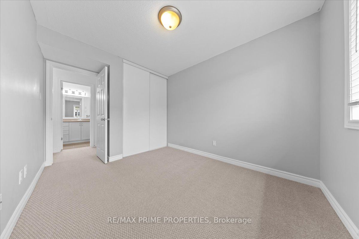 279 Titanium Private B Property Photo 22