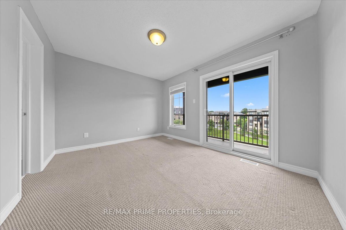 279 Titanium Private B Property Photo 23