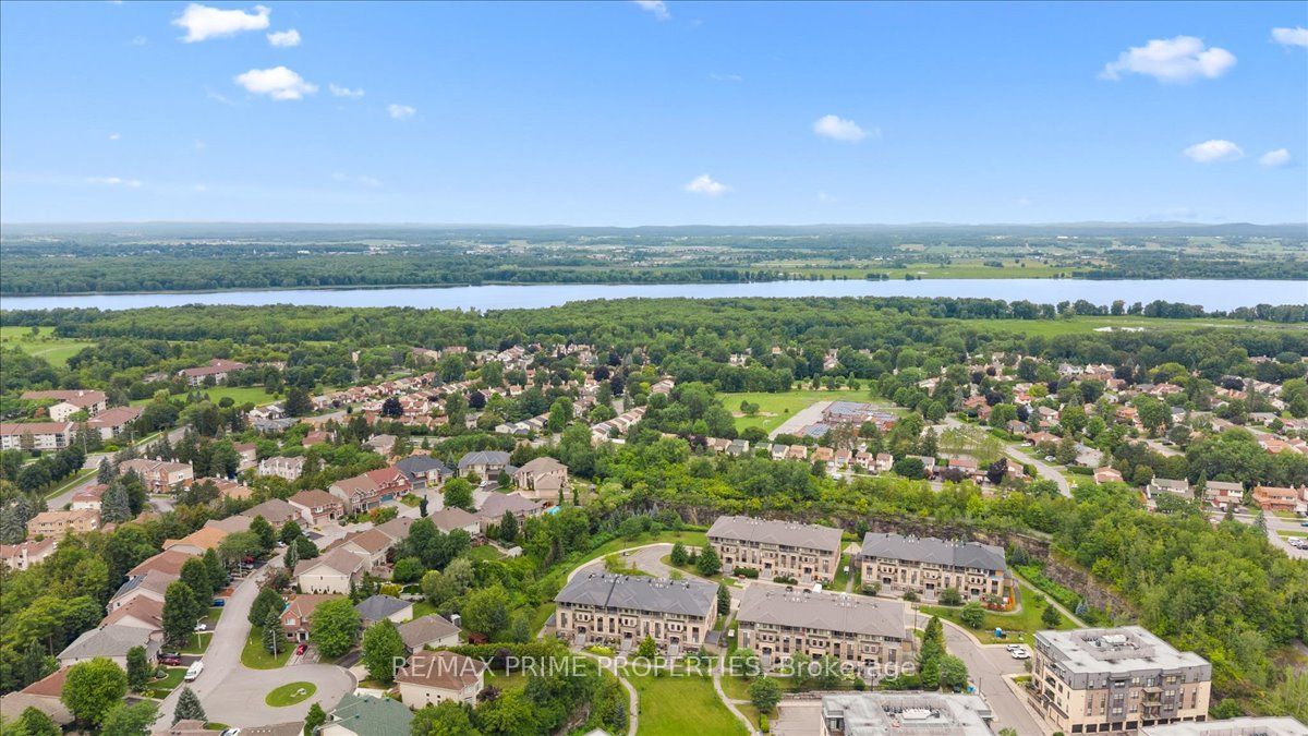 279 Titanium Private B Property Photo 36