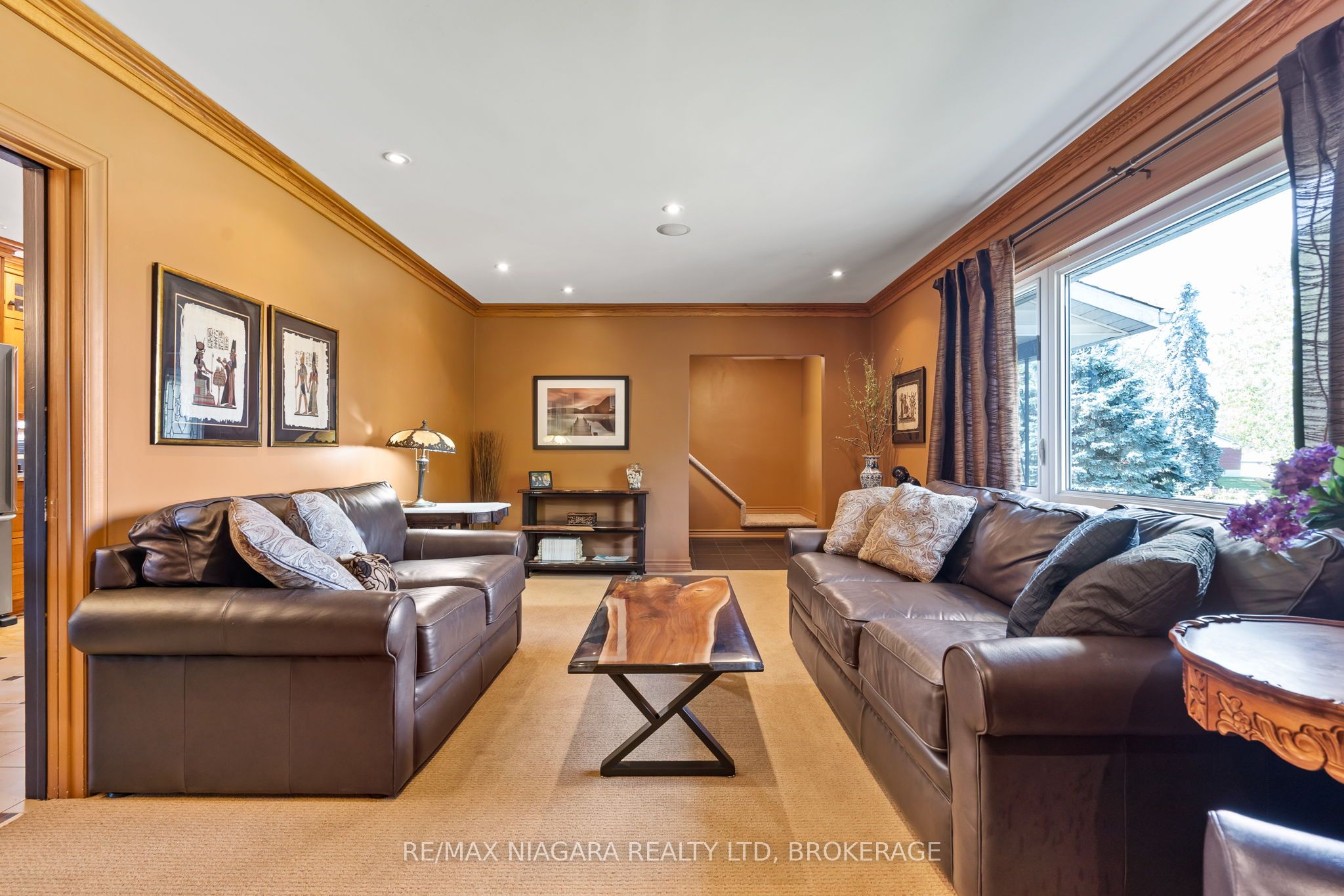 28 Thorncrest Road Property Photo 12