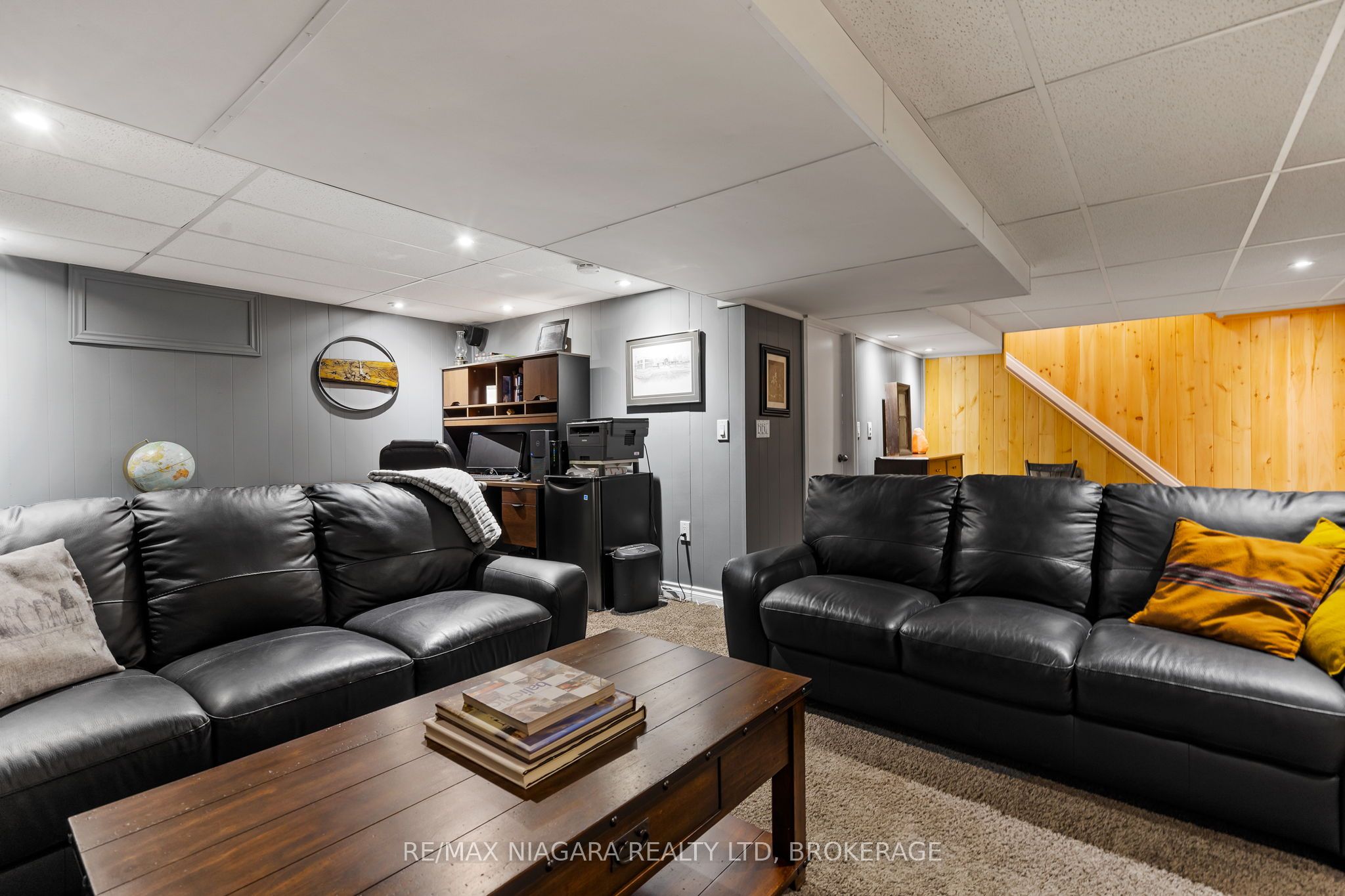 28 Thorncrest Road Property Photo 25