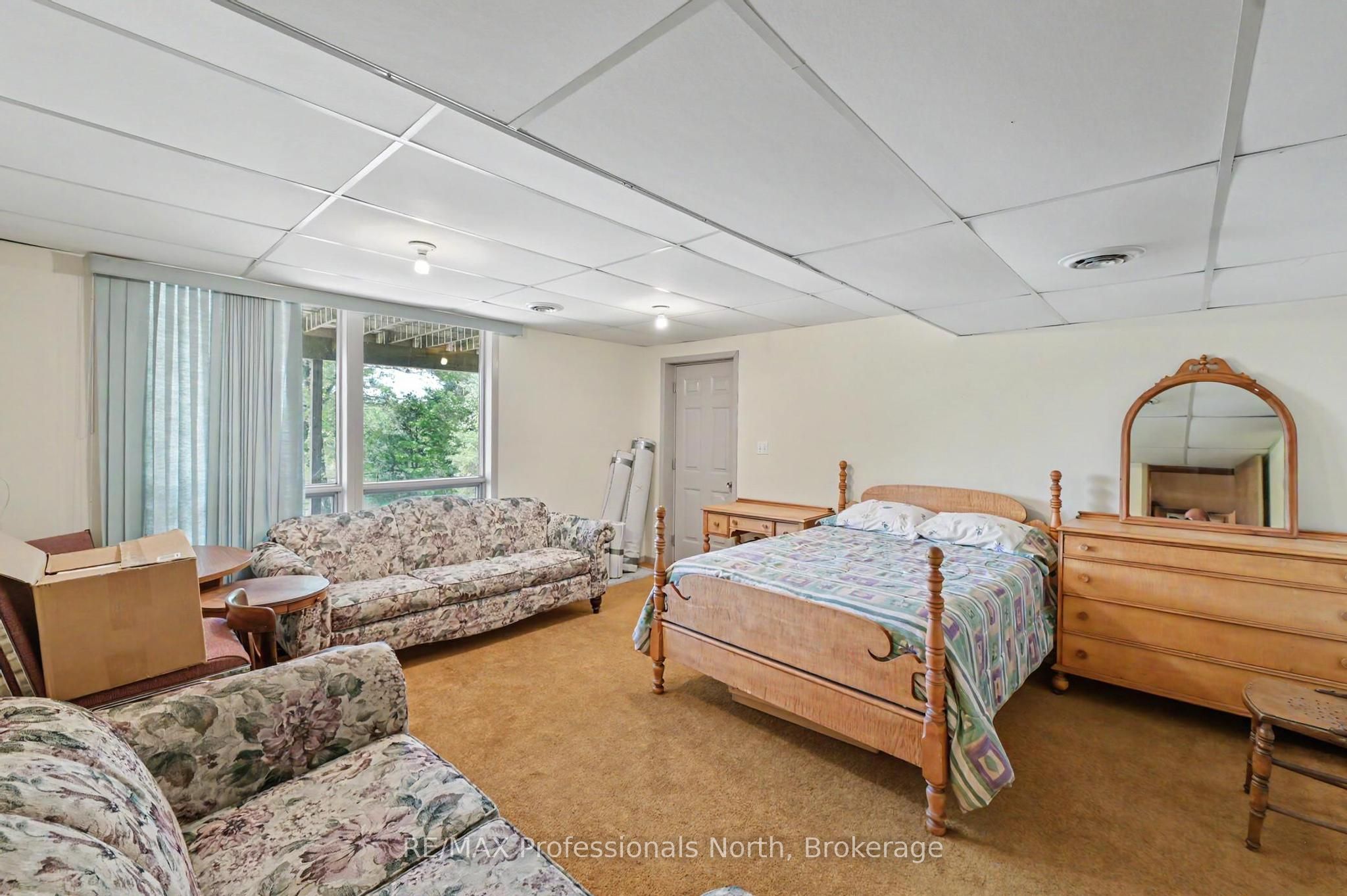 1015 Kelson Road Property Photo 34