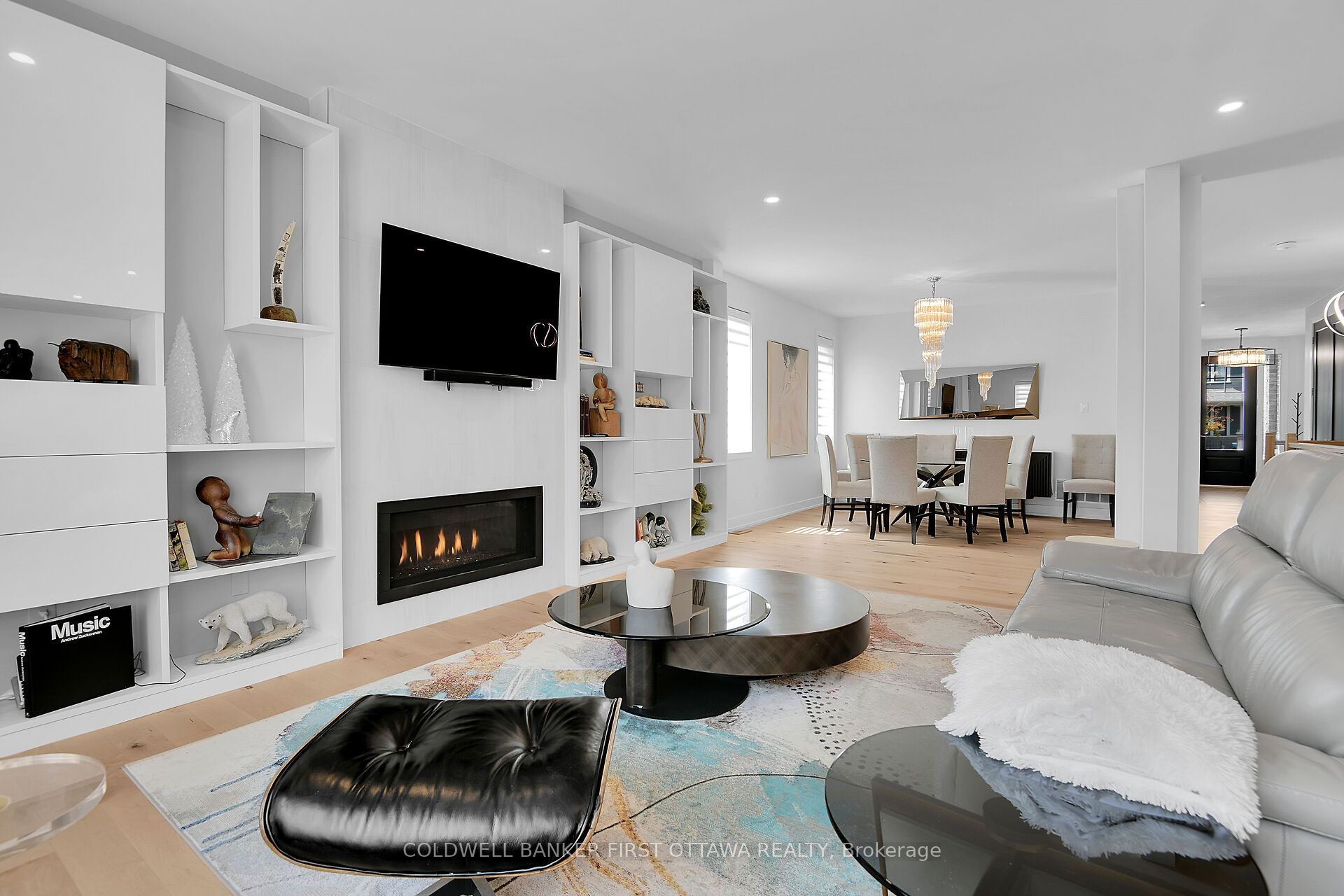 107 Ascari Road Property Photo 8