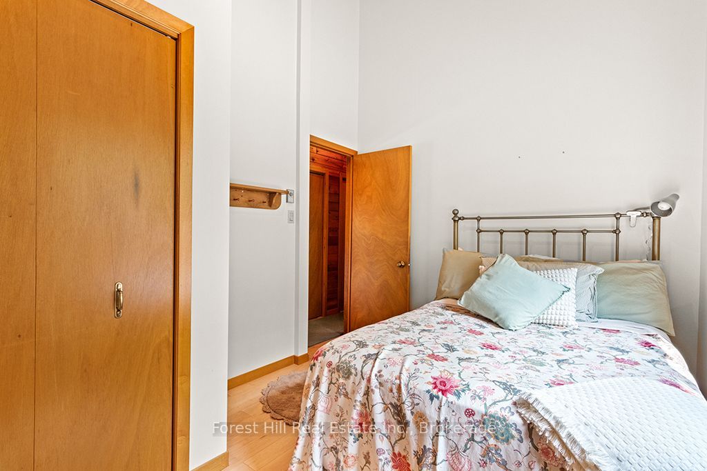 344511 North Line Property Photo 18