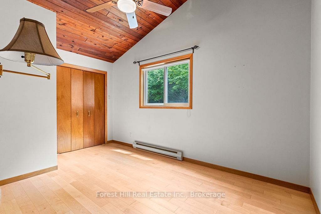 344511 North Line Property Photo 21