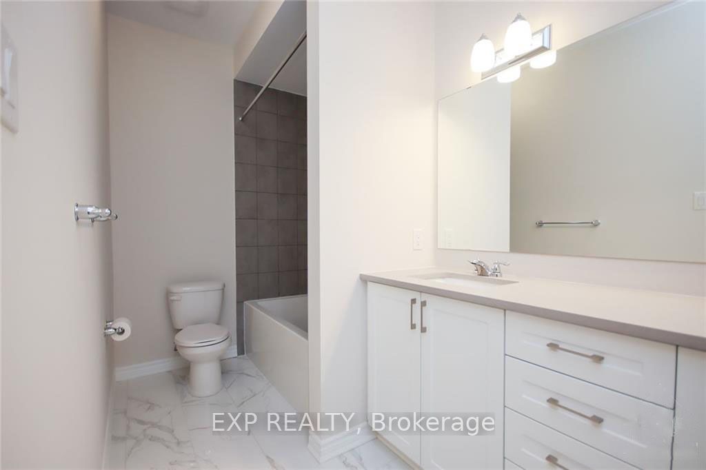 808 Mikinak Road Property Photo 13