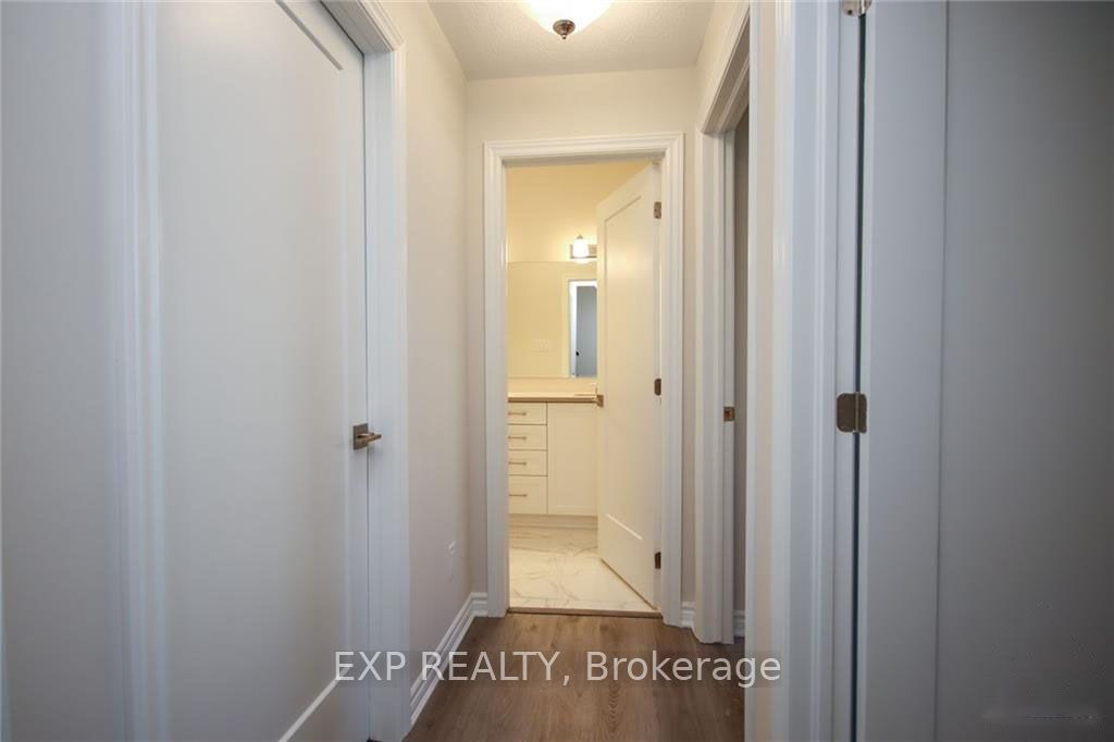 808 Mikinak Road Property Photo 16