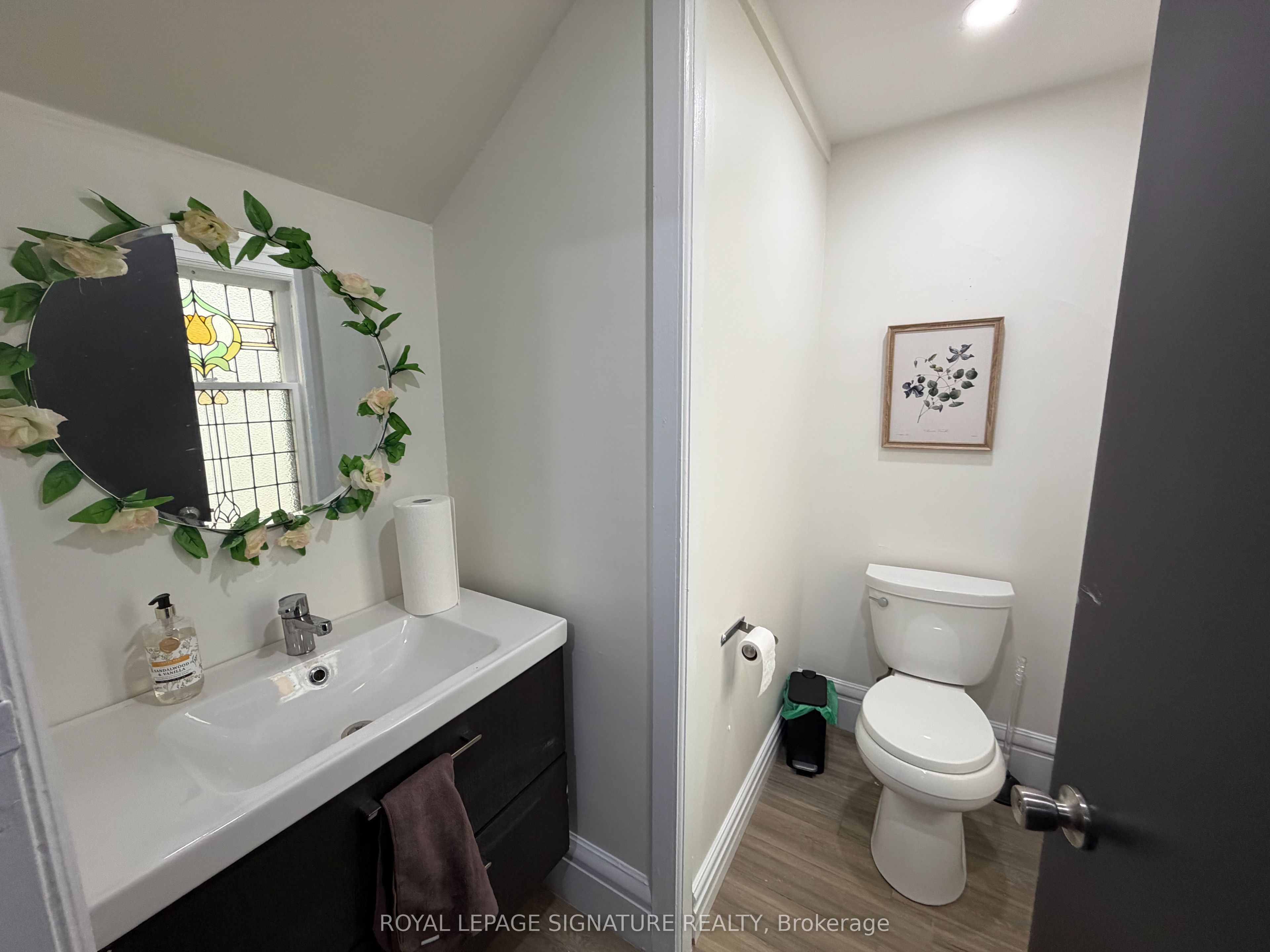 12 Duke Street 1 Property Photo 10