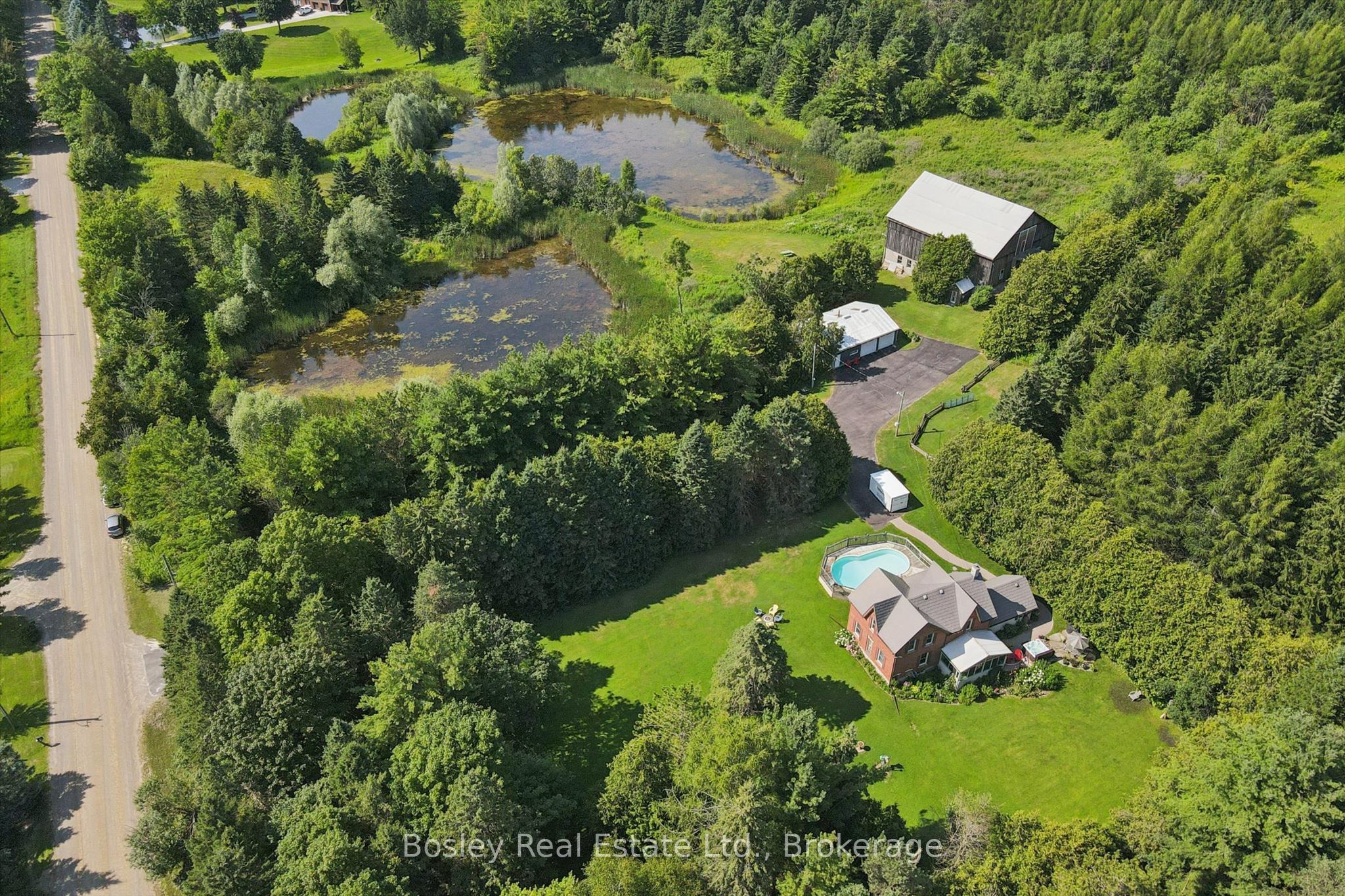 5049 Third Line Property Photo 1