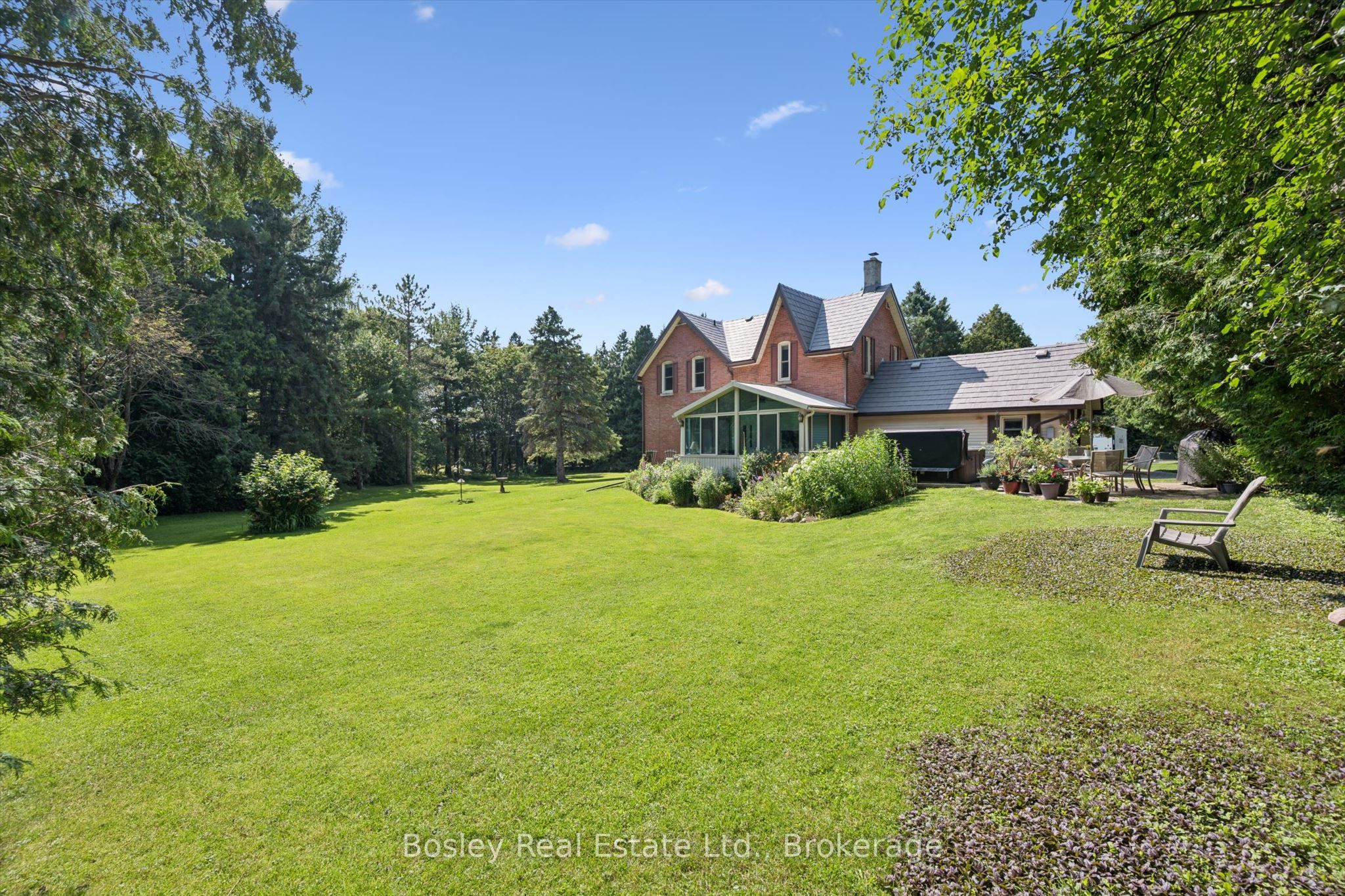 5049 Third Line Property Photo 23