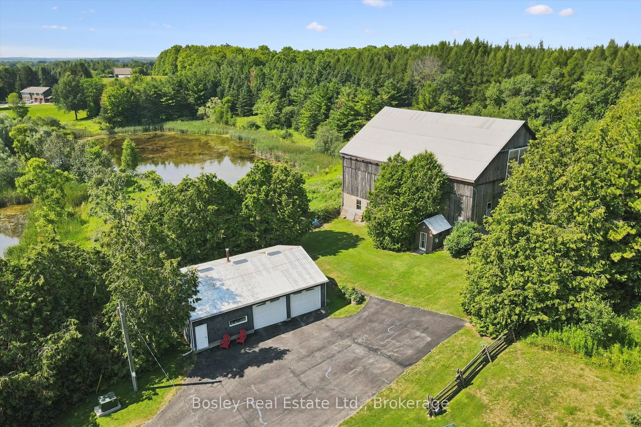 5049 Third Line Property Photo 28