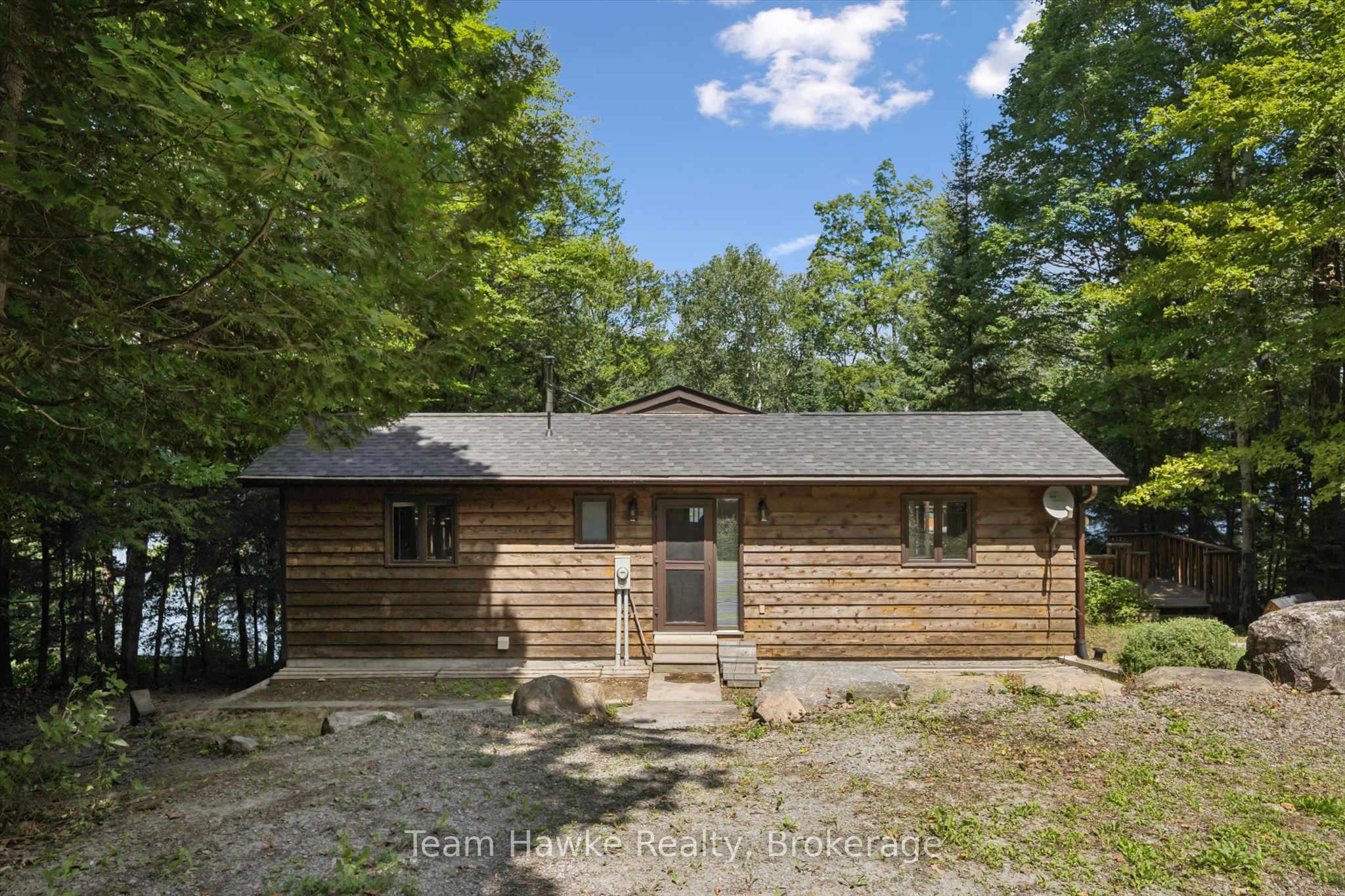 3359 Maple Ridge Road Property Photo 7