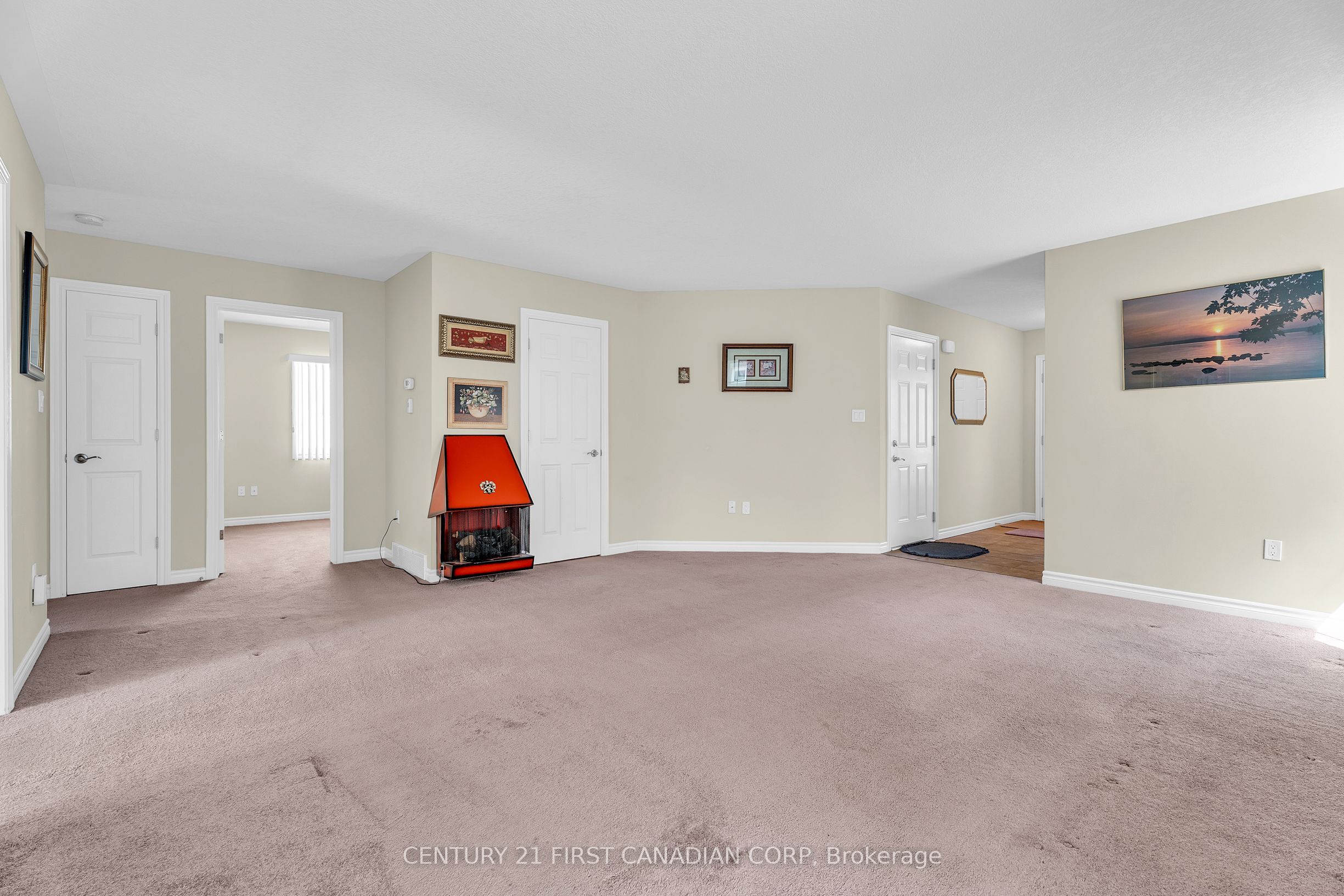 3191 Singleton Avenue Property Photo 12