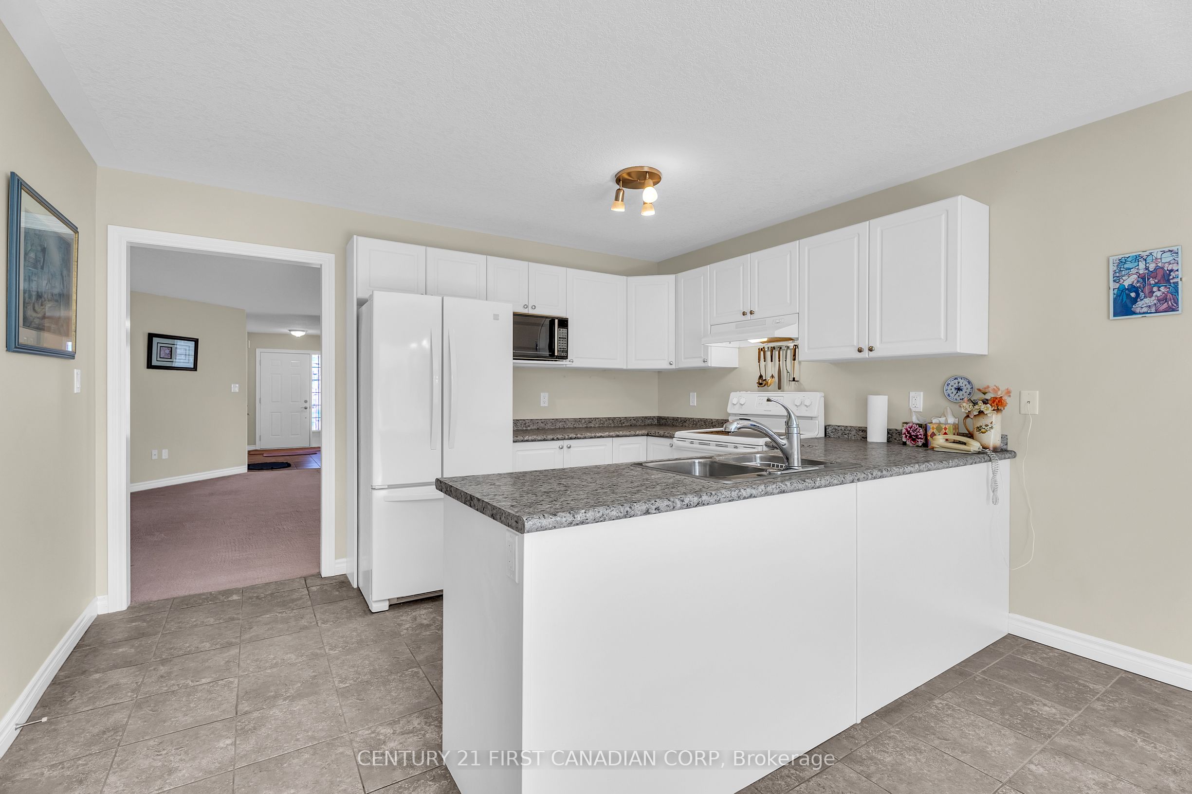 3191 Singleton Avenue Property Photo 16