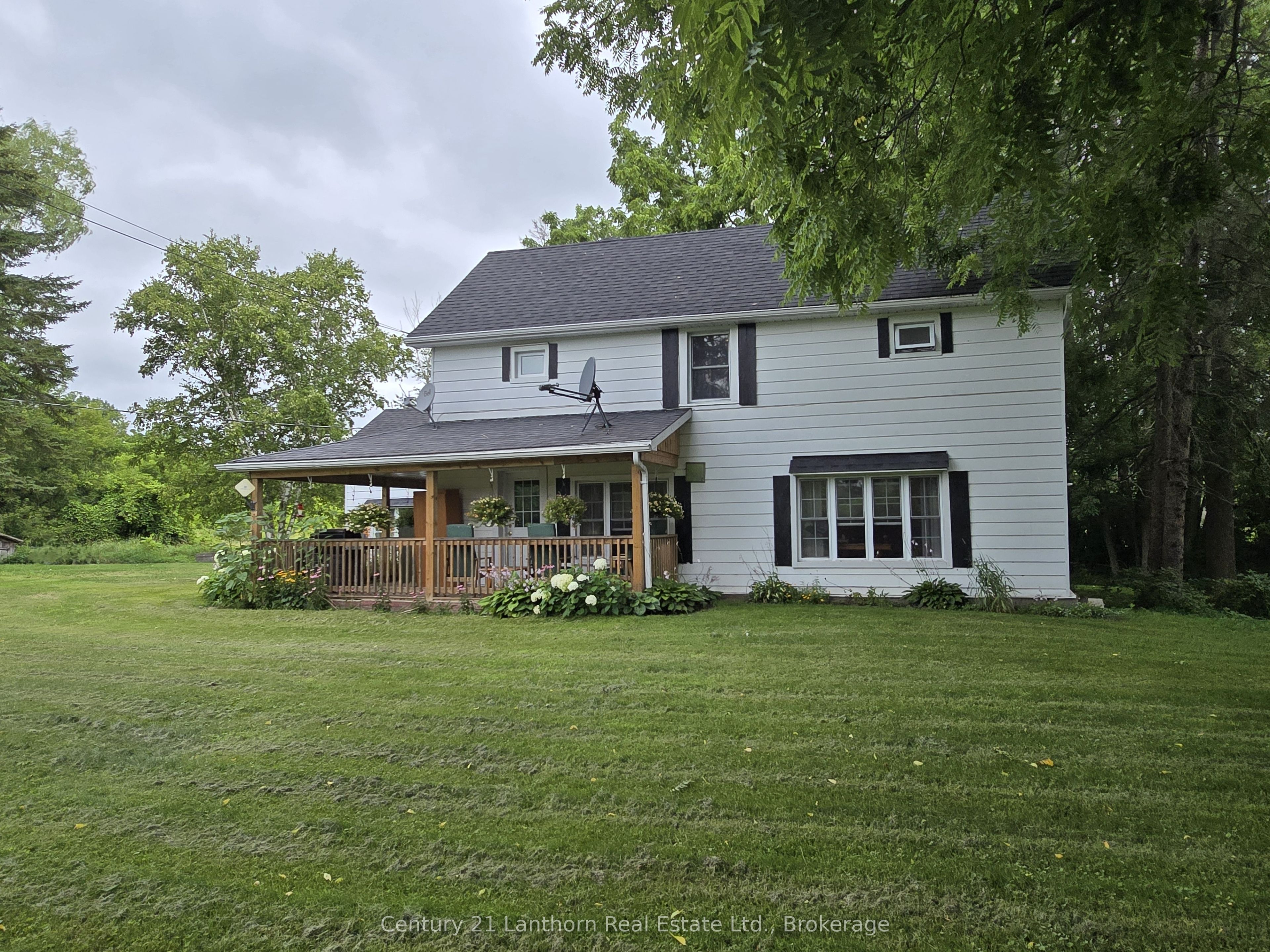 448 Harrington Road Property Photo 6