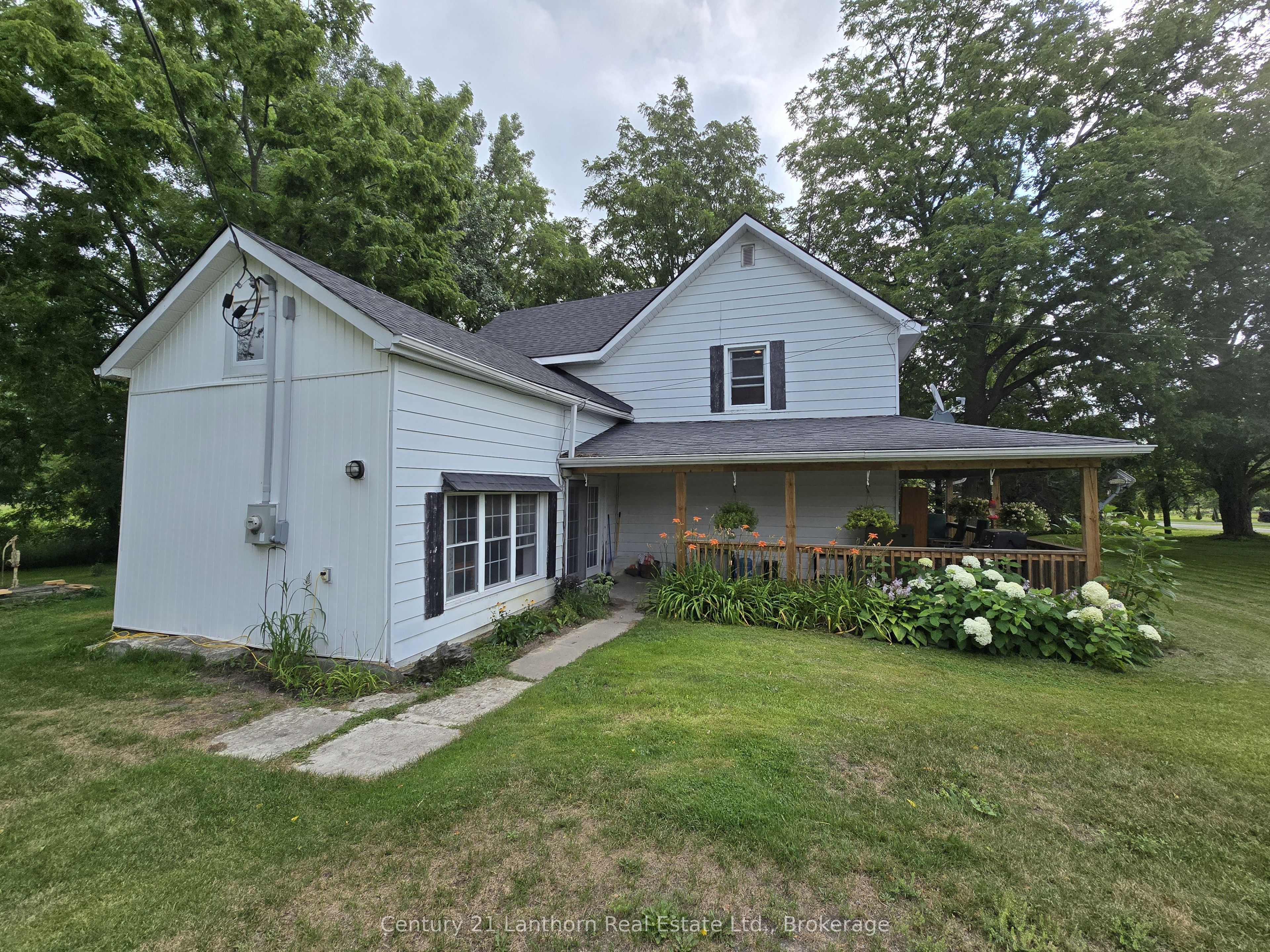 448 Harrington Road Property Photo 7