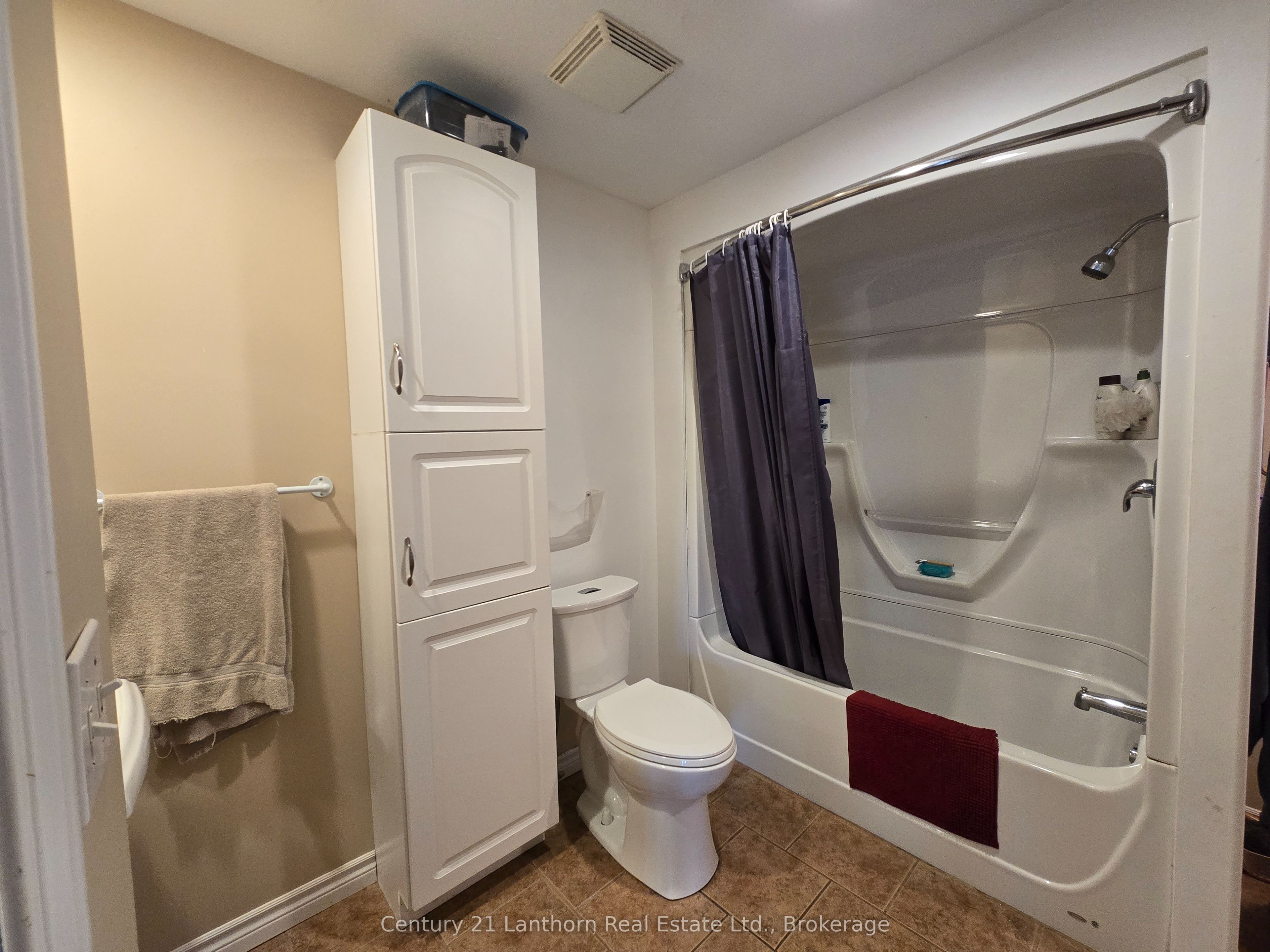 448 Harrington Road Property Photo 13