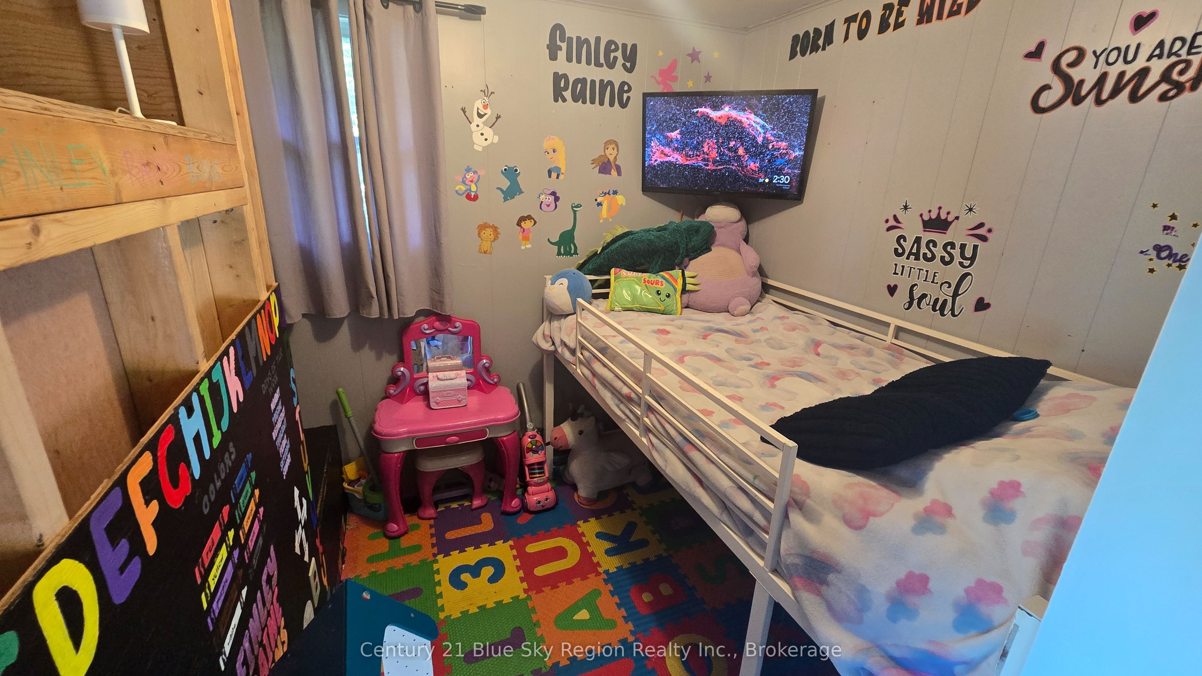 2805 Chiswick Line Property Photo 16
