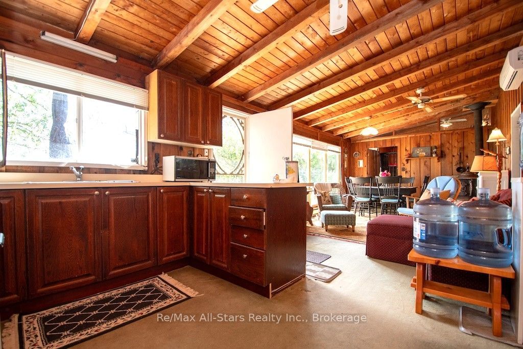 35 Alpine Street Property Photo 25