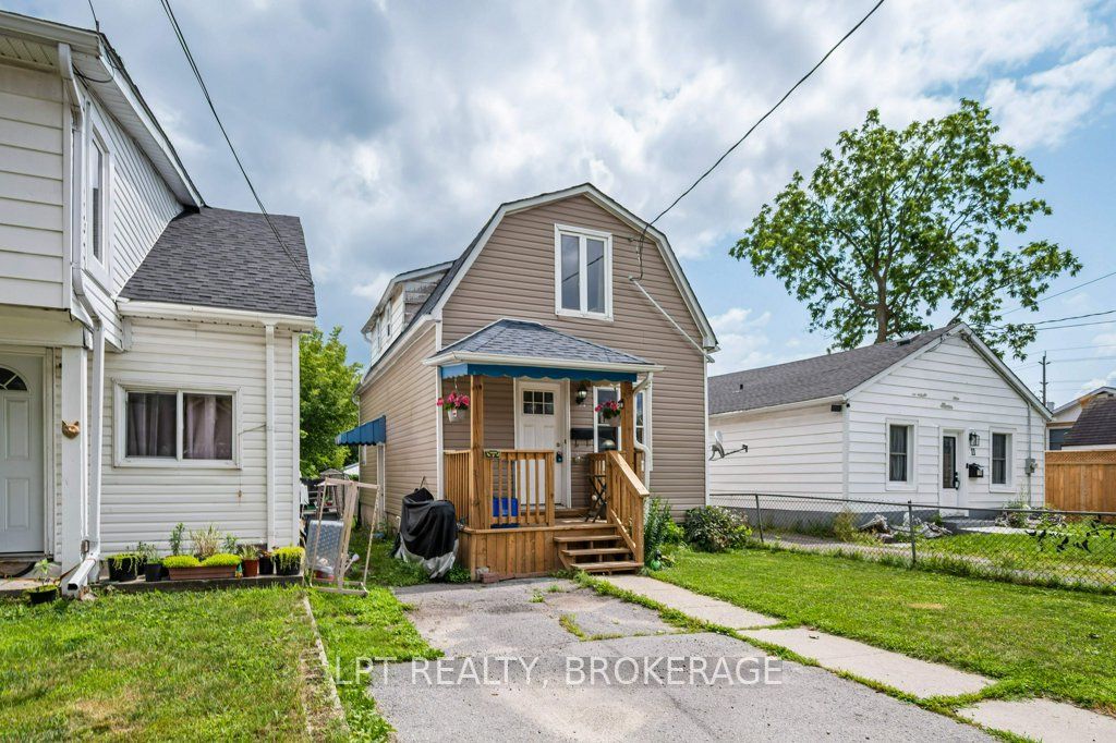 13 Kingscourt Avenue Property Photo 1