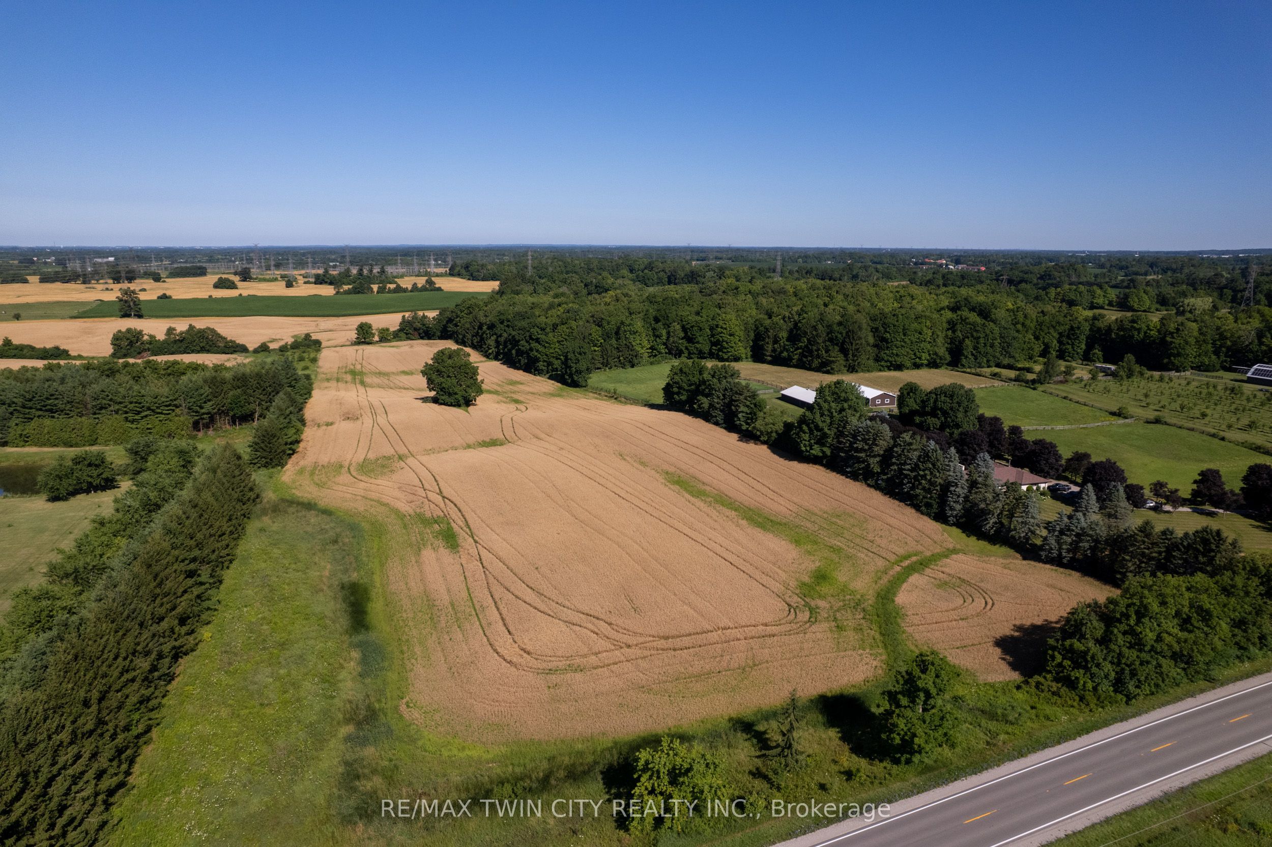 269 Brant County Rd. 22 Property Photo 4