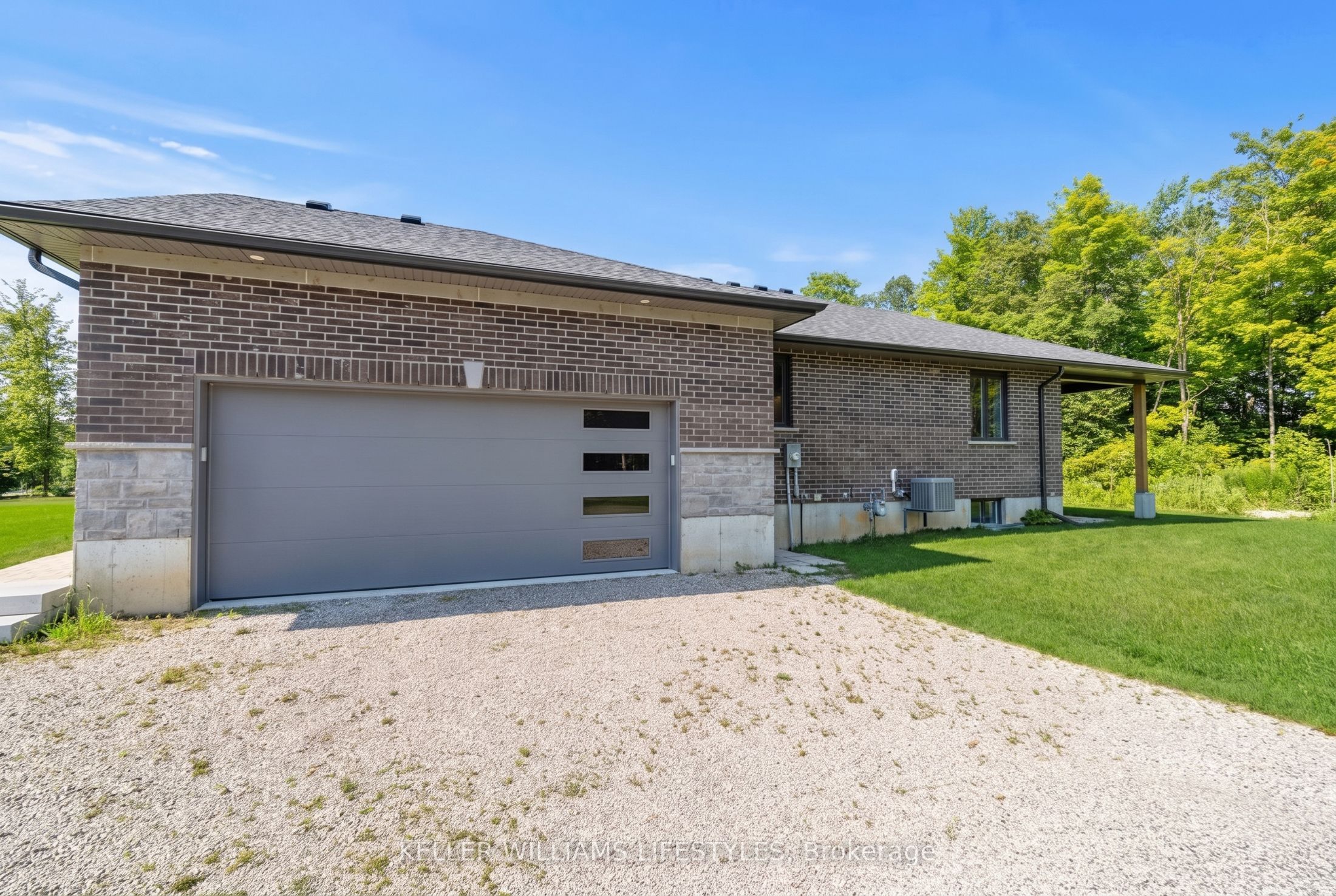 74358 Driftwood Drive Property Photo 9