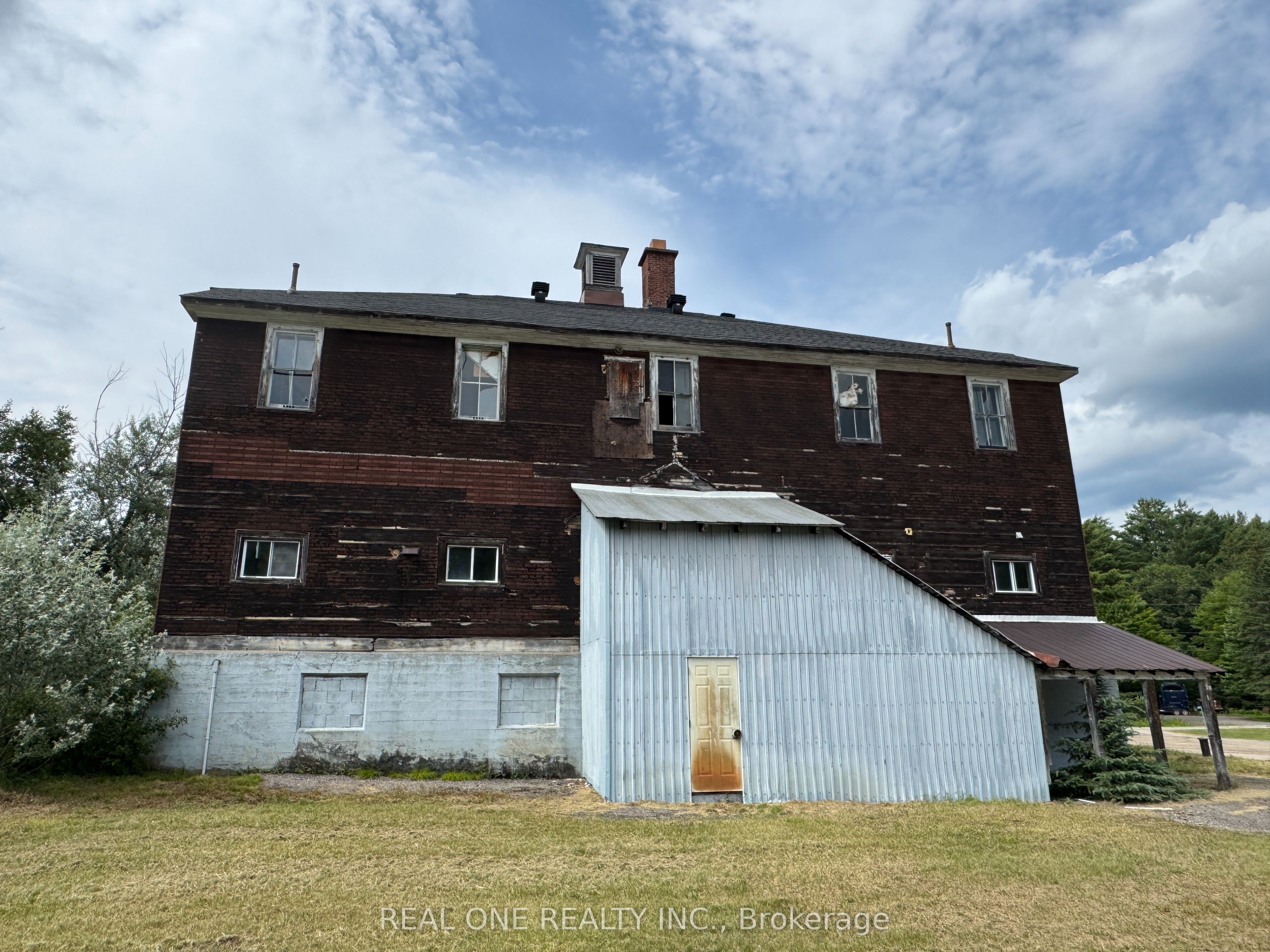 2465 Highway 518 W Property Photo 5