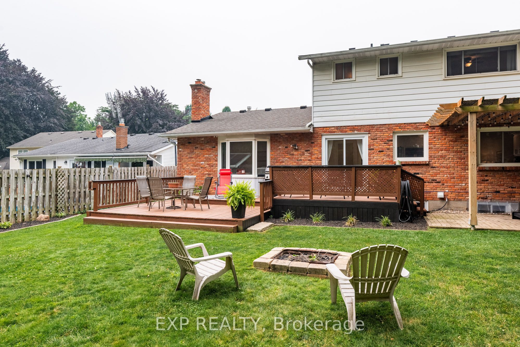 55 Forest Hill Crescent Property Photo 45