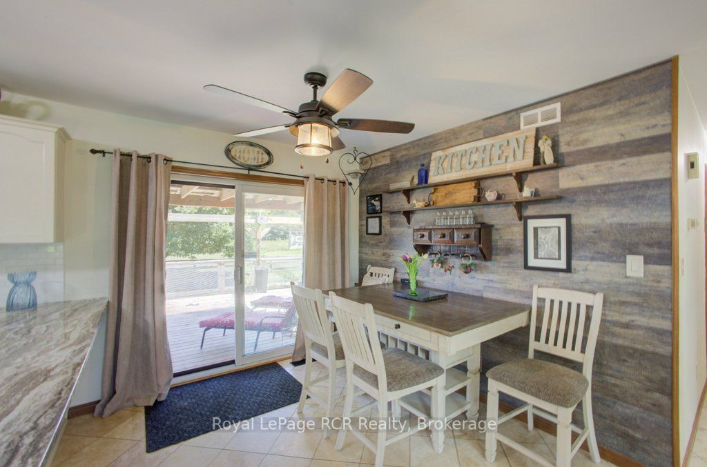 7195 Sixteenth Line Property Photo 12