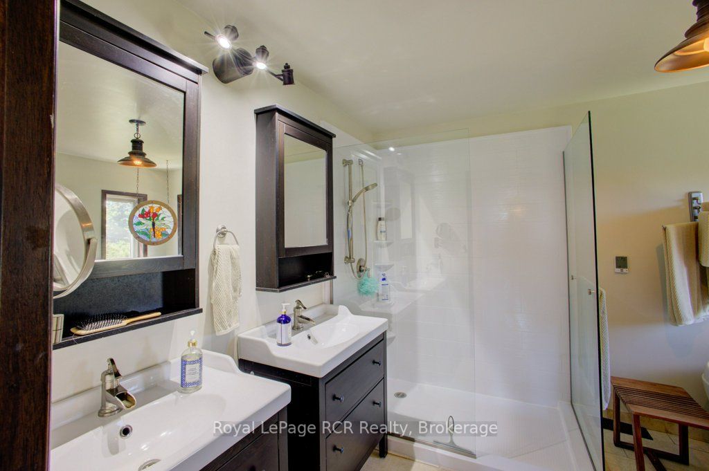 7195 Sixteenth Line Property Photo 15
