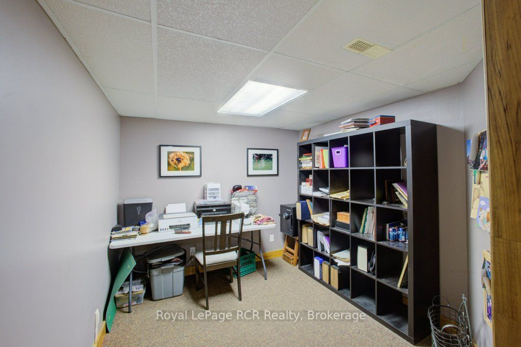 7195 Sixteenth Line Property Photo 22