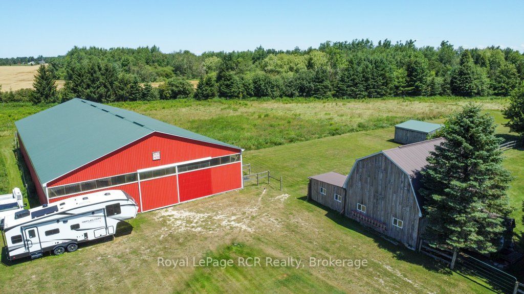 7195 Sixteenth Line Property Photo 40