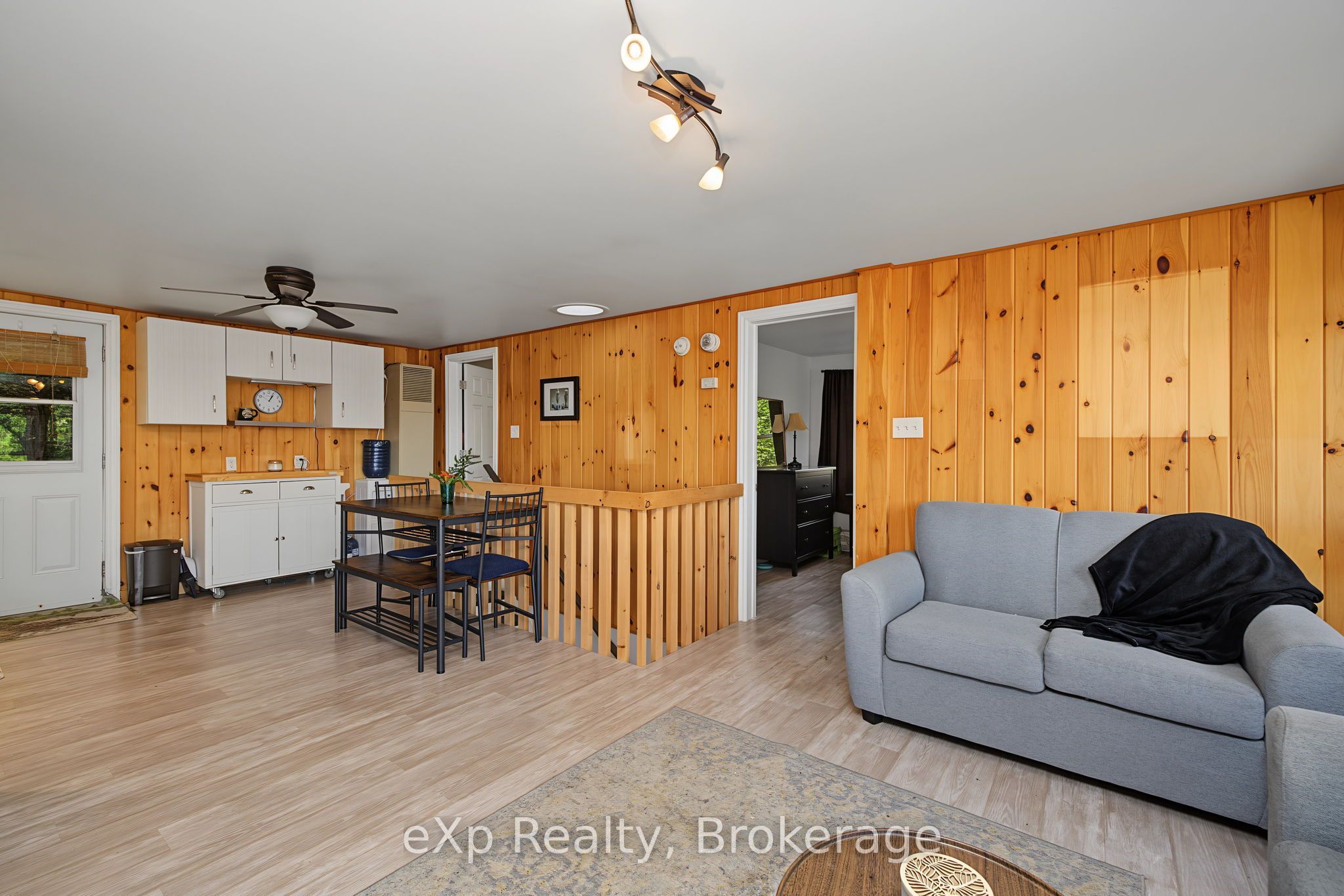 31 Loon Echo Trail Property Photo 6