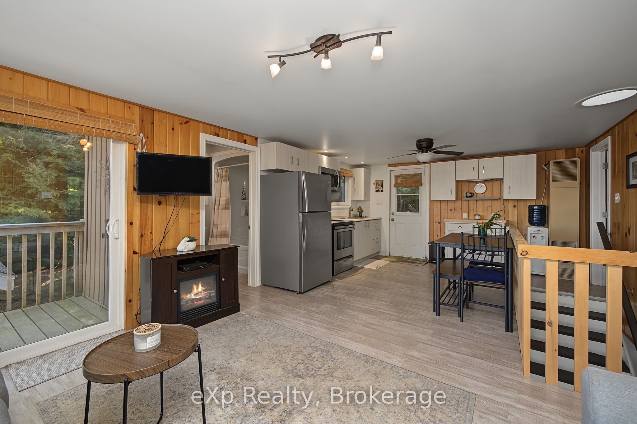 31 Loon Echo Trail Property Photo 7