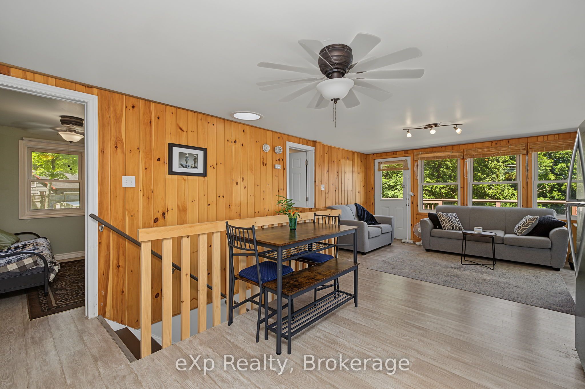 31 Loon Echo Trail Property Photo 8