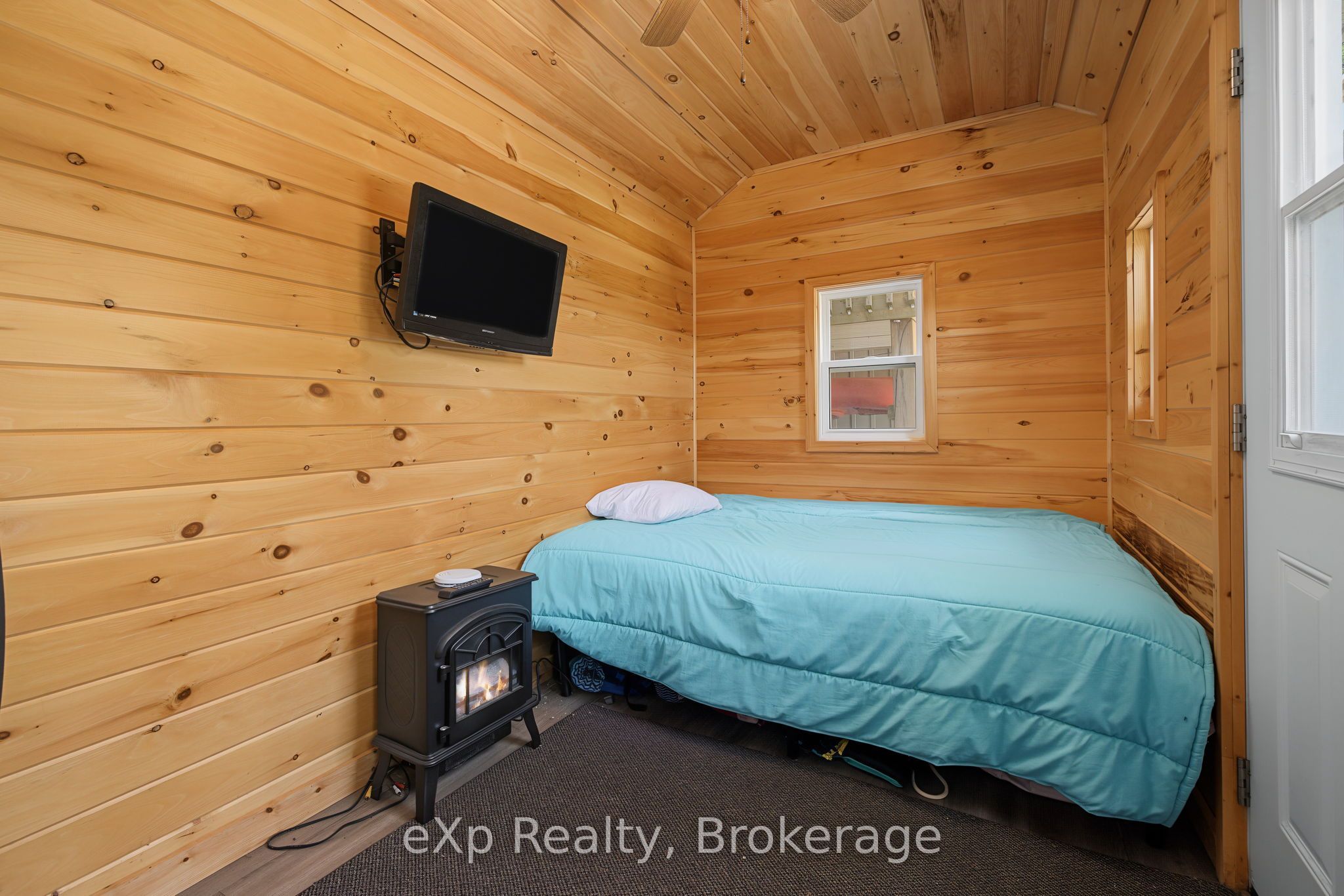 31 Loon Echo Trail Property Photo 27