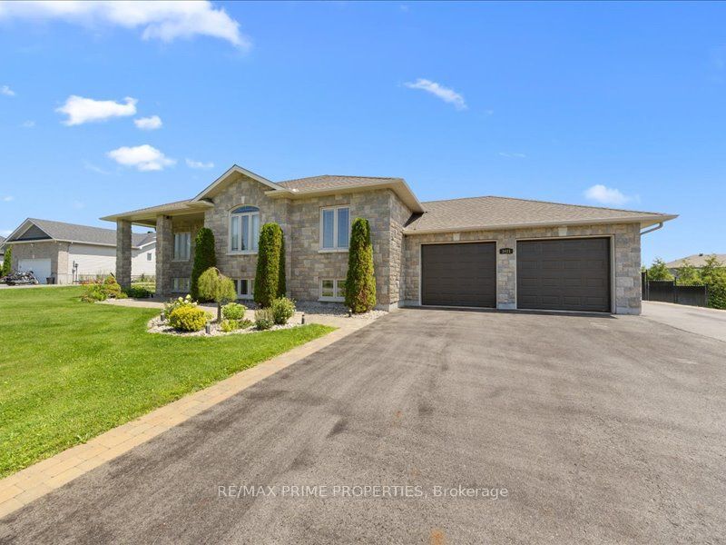 3421 Summerbreeze Drive Property Photo 2