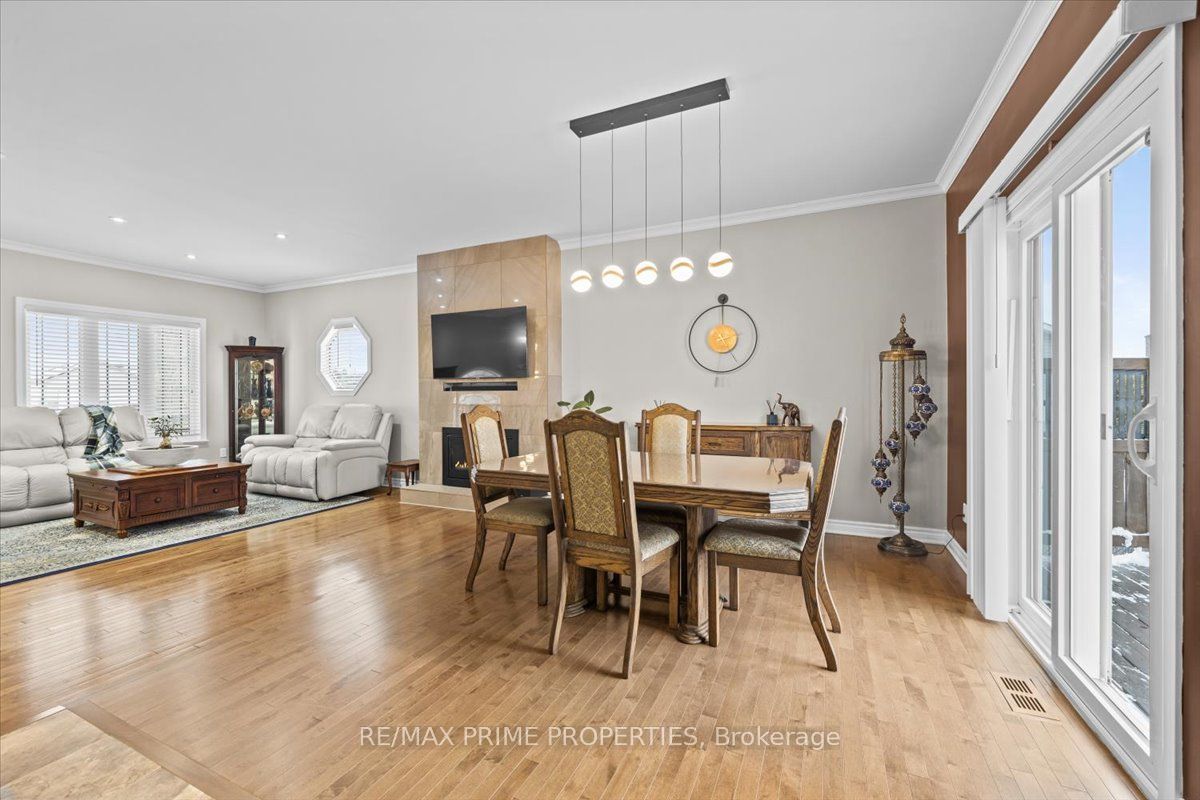 3421 Summerbreeze Drive Property Photo 10