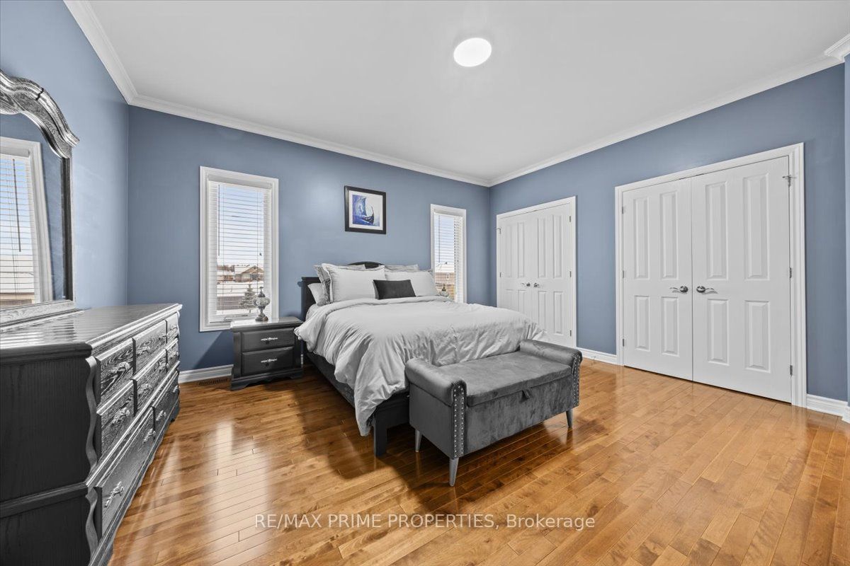 3421 Summerbreeze Drive Property Photo 17