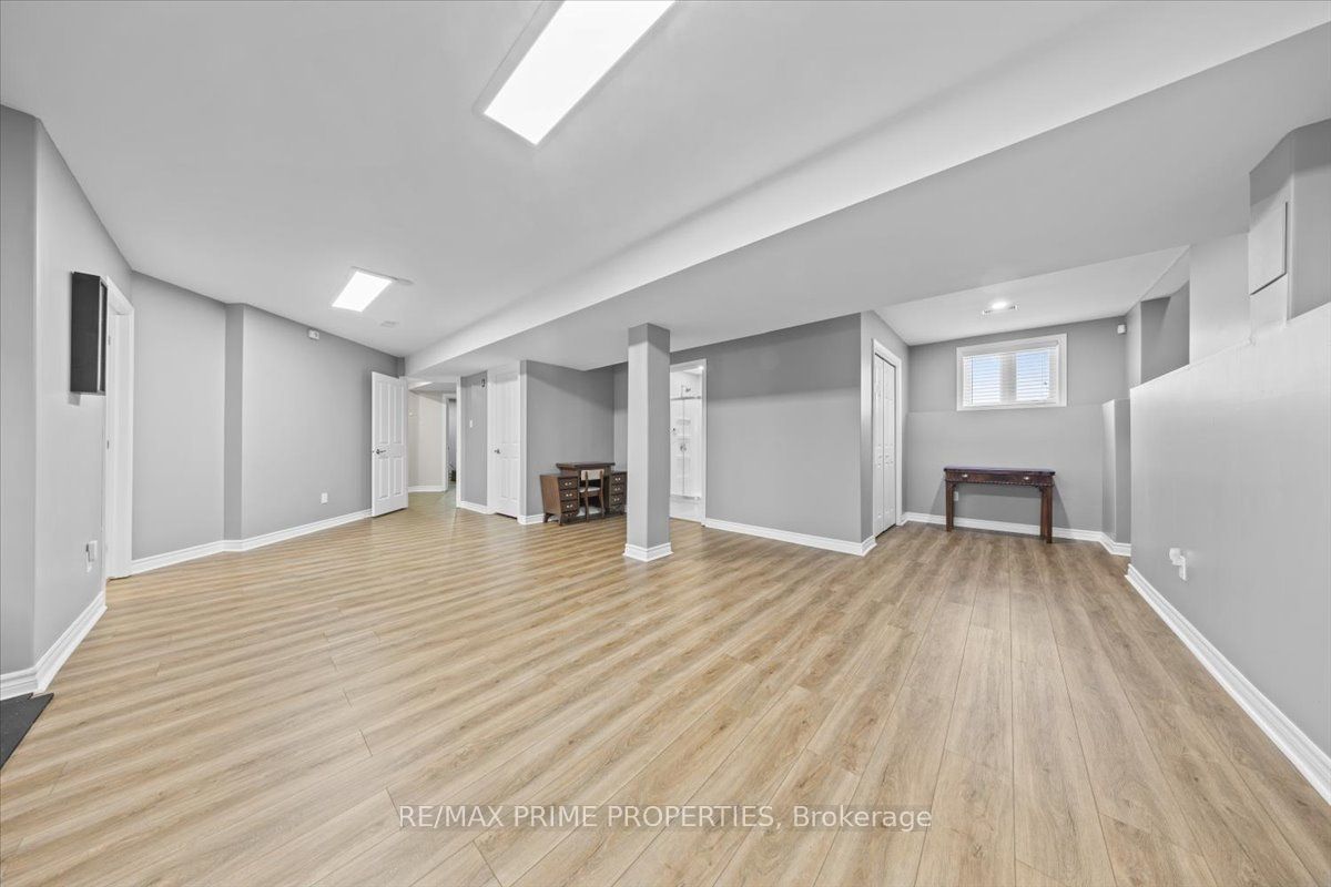 3421 Summerbreeze Drive Property Photo 28