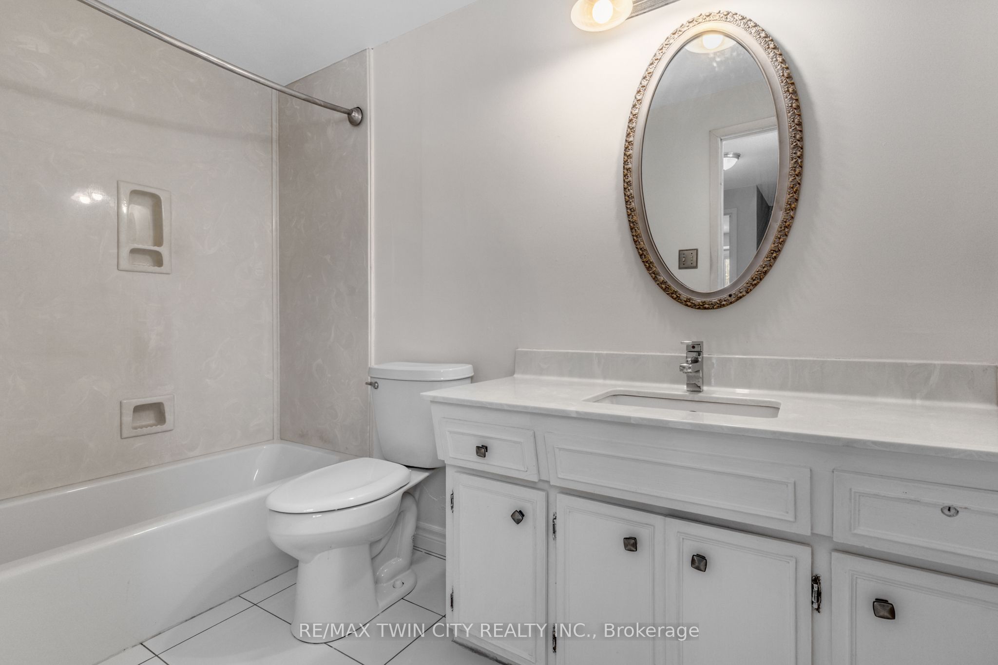 111 Manor Drive Property Photo 25