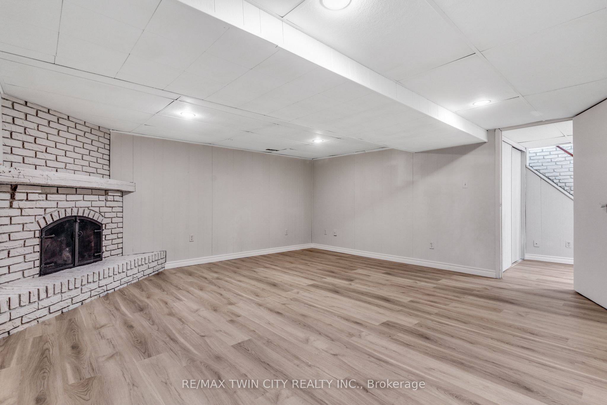 111 Manor Drive Property Photo 39