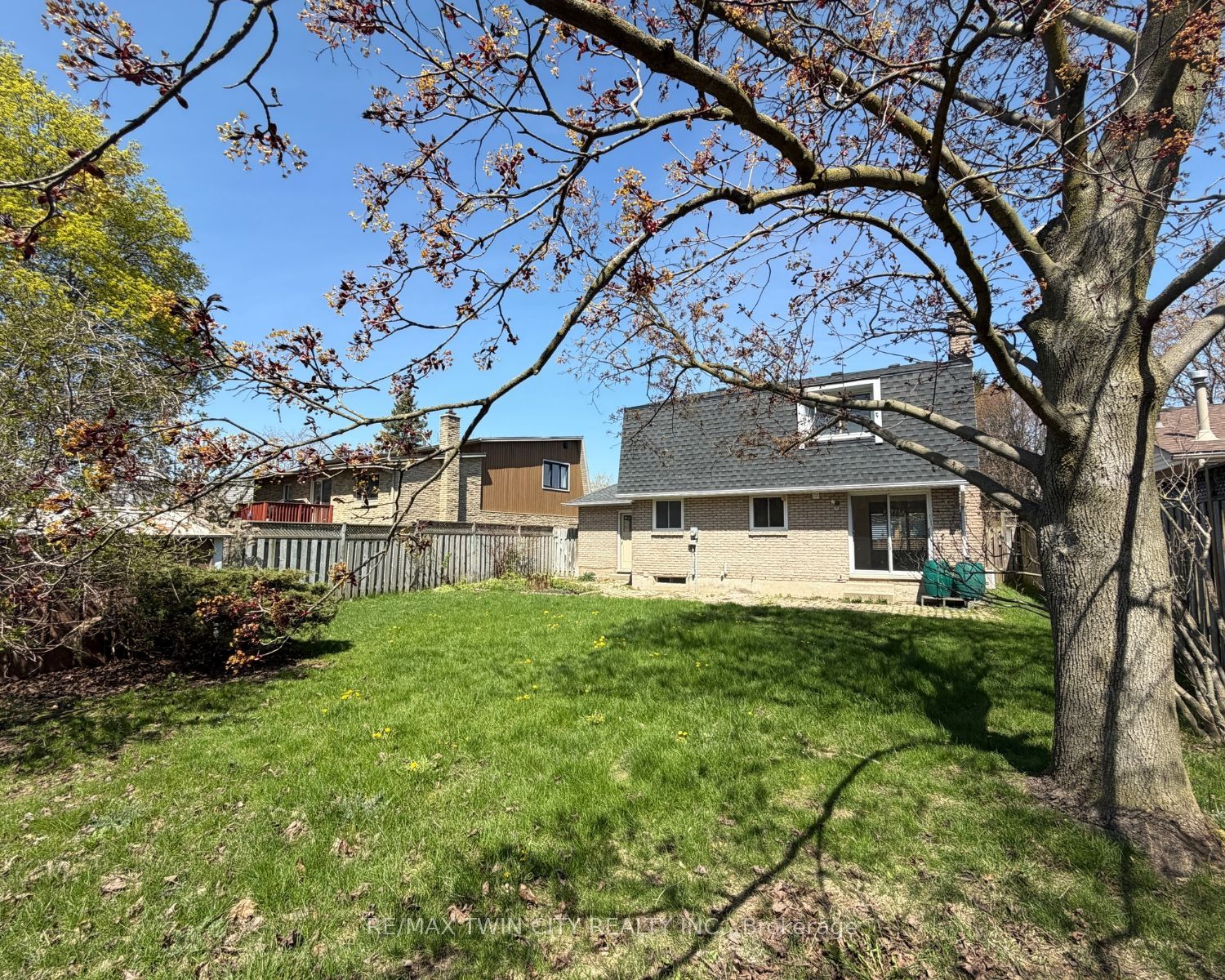 111 Manor Drive Property Photo 42
