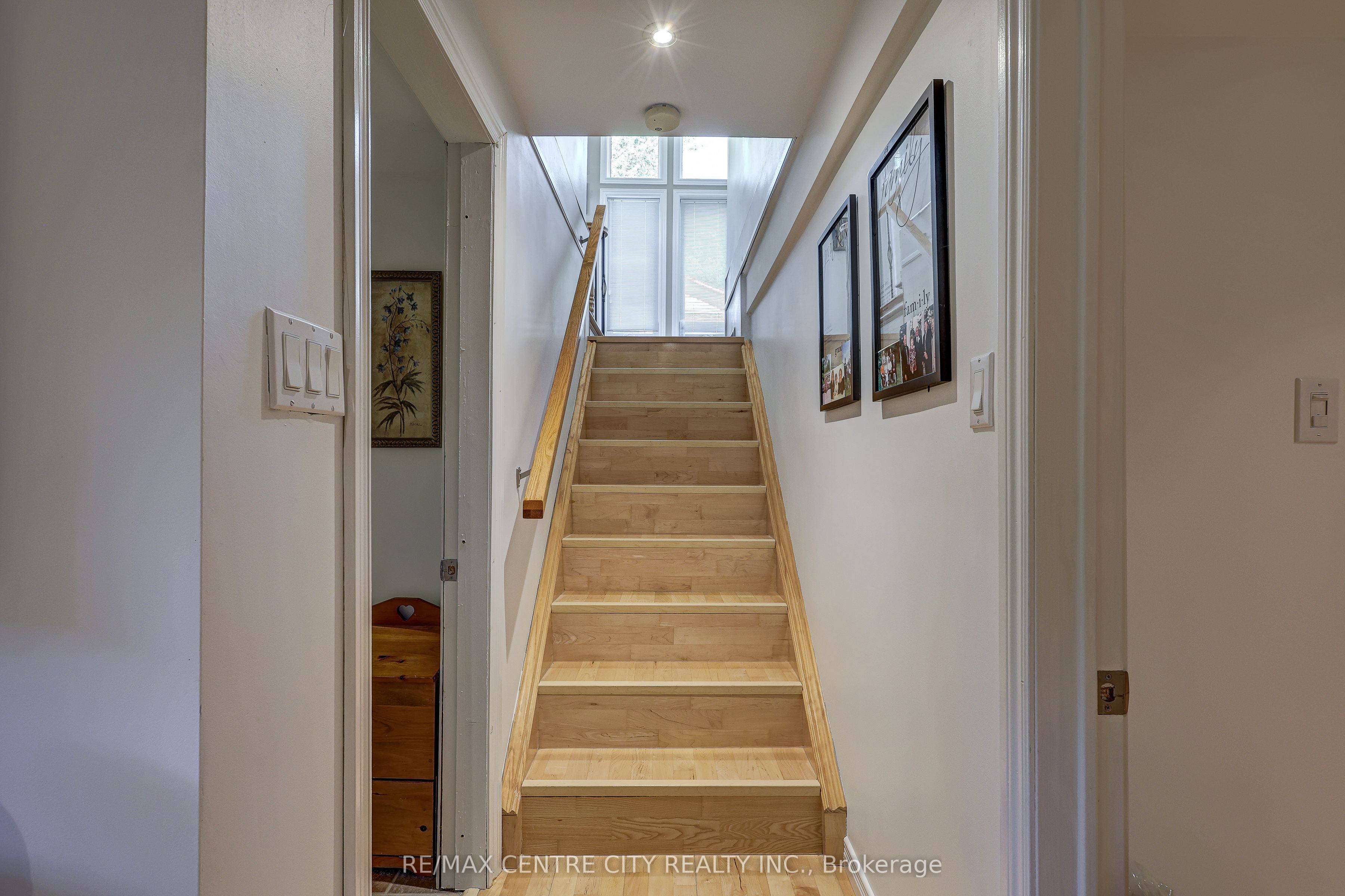 4766 Sunset Road Property Photo 28