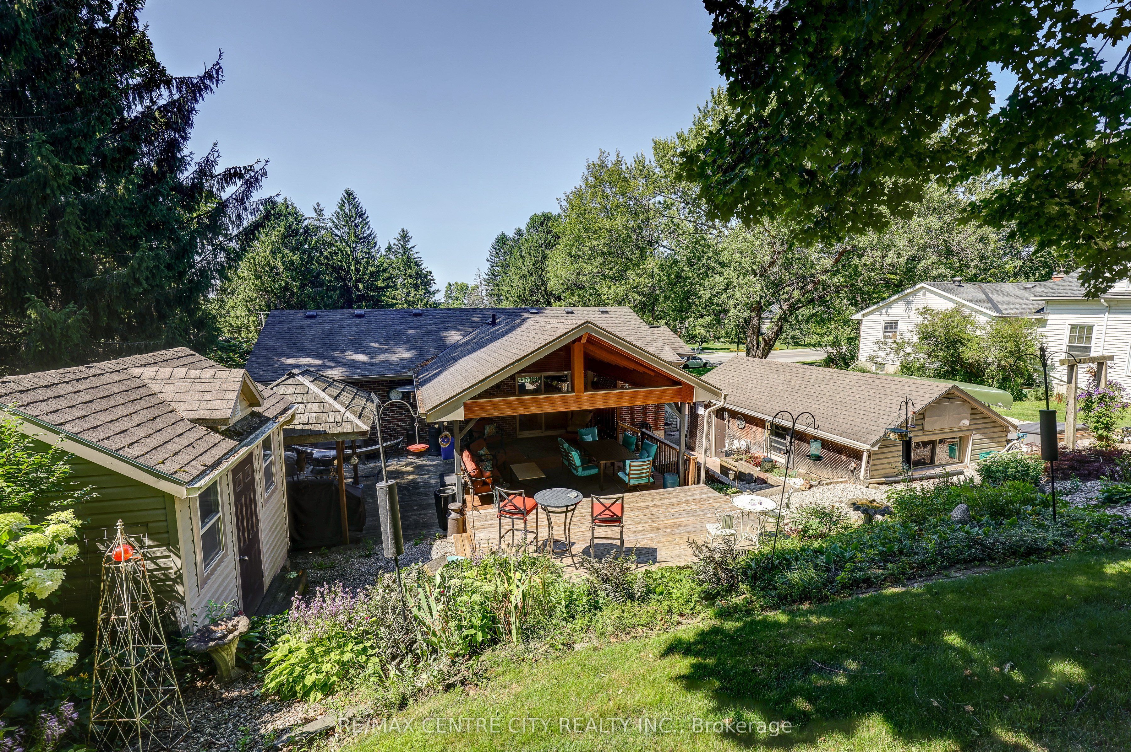 4766 Sunset Road Property Photo 42