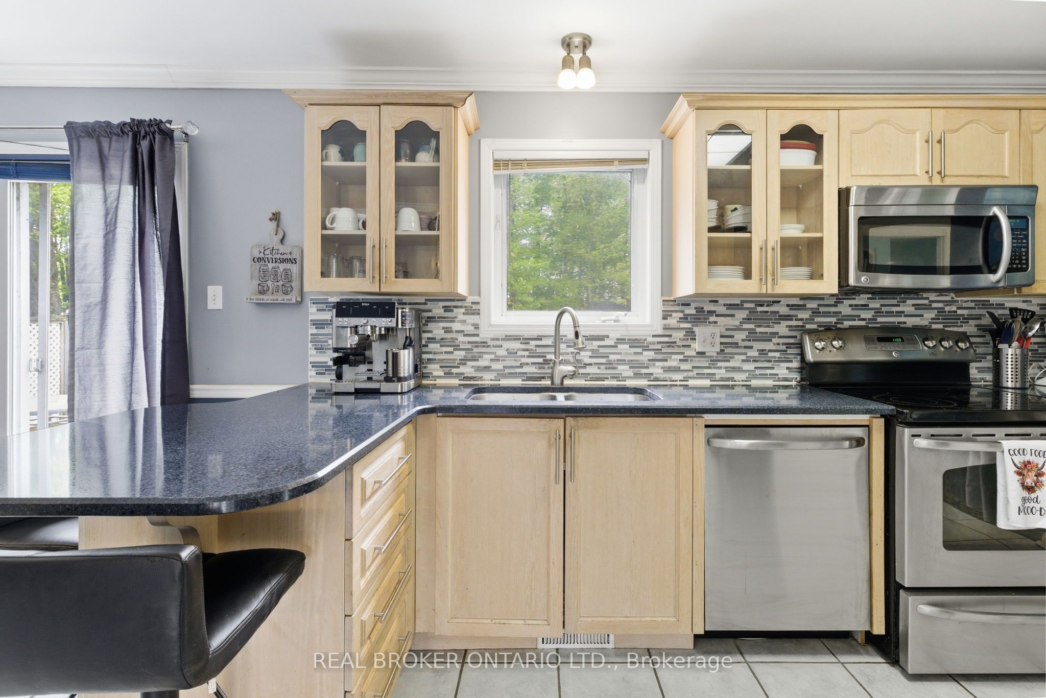 14114 Highway 7 Highway Property Photo 19