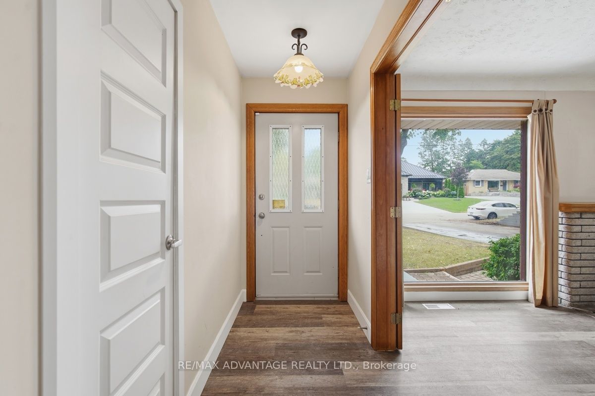 367 Brock Street Property Photo 6